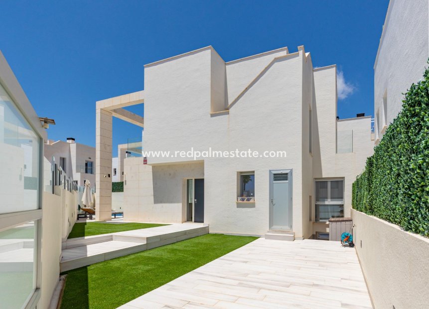 Reventa - Villa -
Orihuela Costa - Lomas de Cabo Roig
