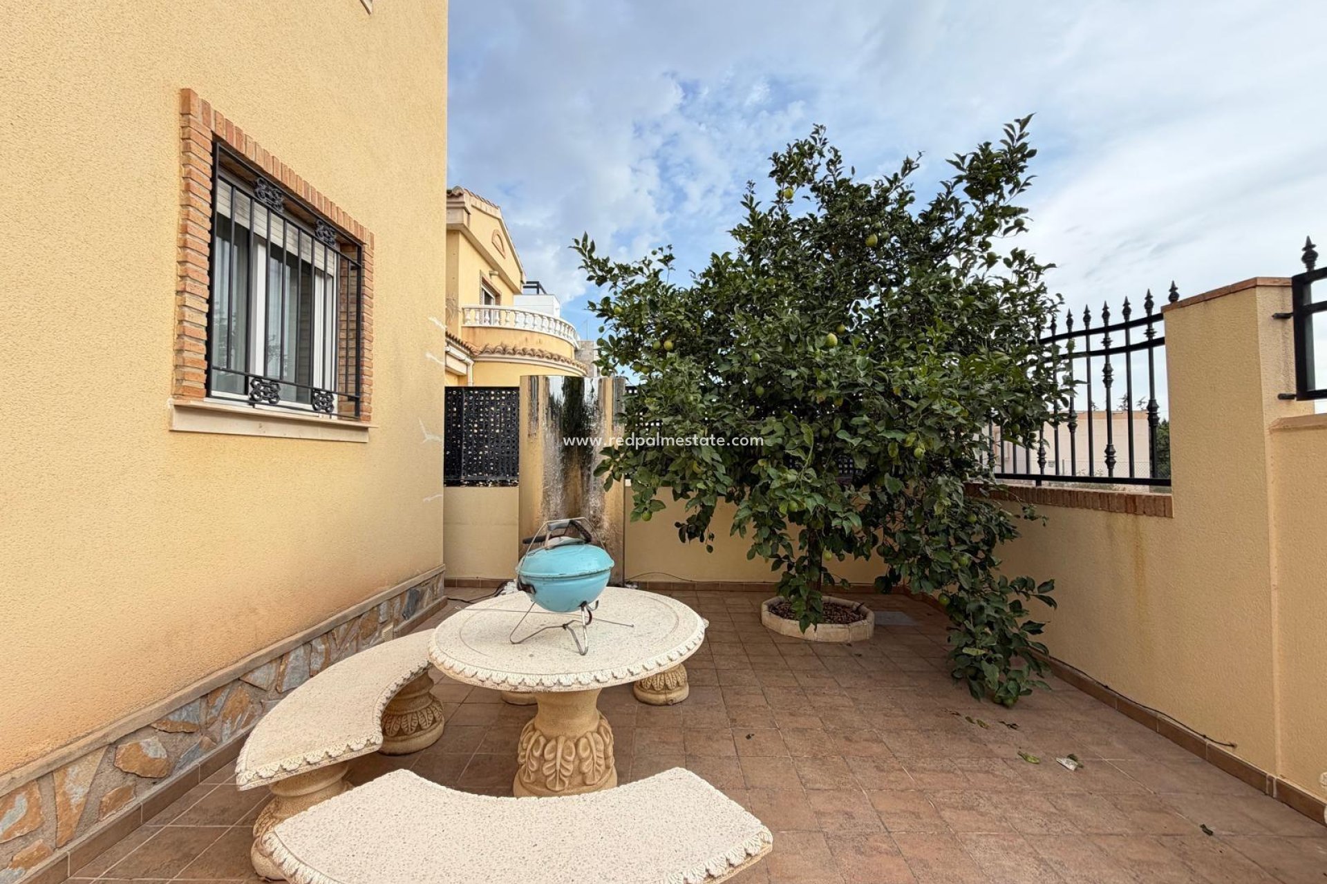 Reventa - Villa -
Orihuela Costa - Lomas De Don Juan