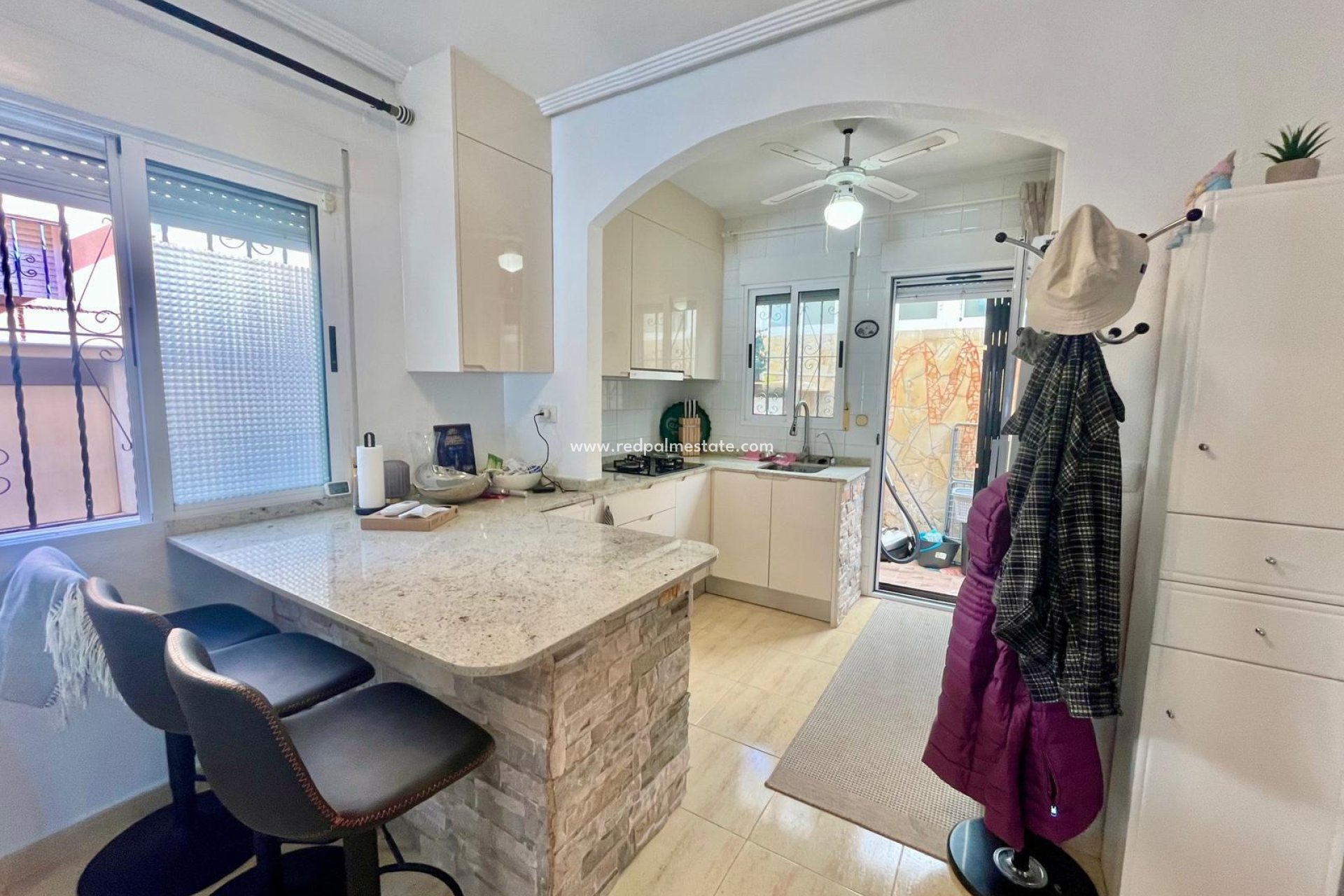 Reventa - Villa -
Orihuela Costa - Los Almendros-la Florida