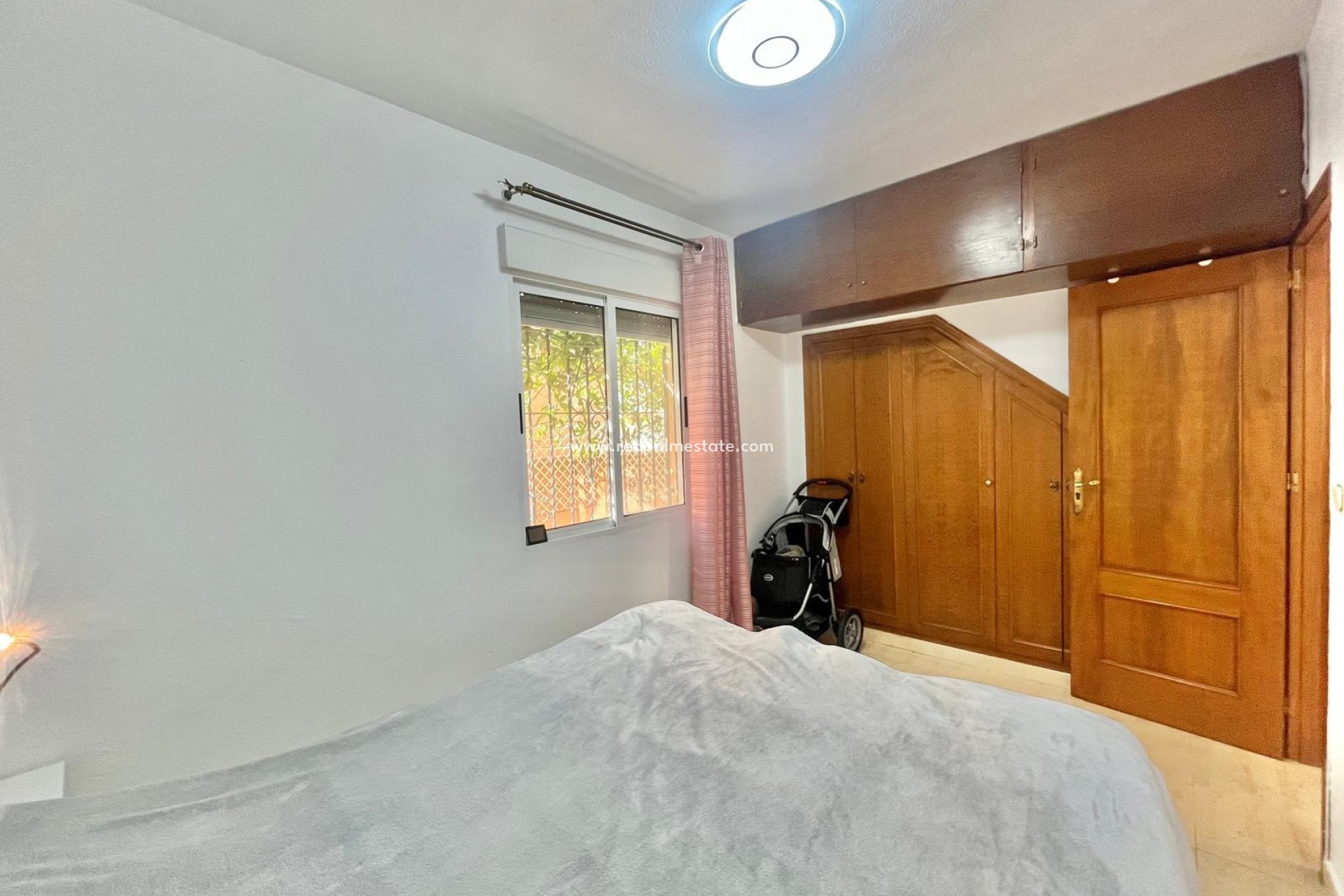 Reventa - Villa -
Orihuela Costa - Los Almendros-la Florida