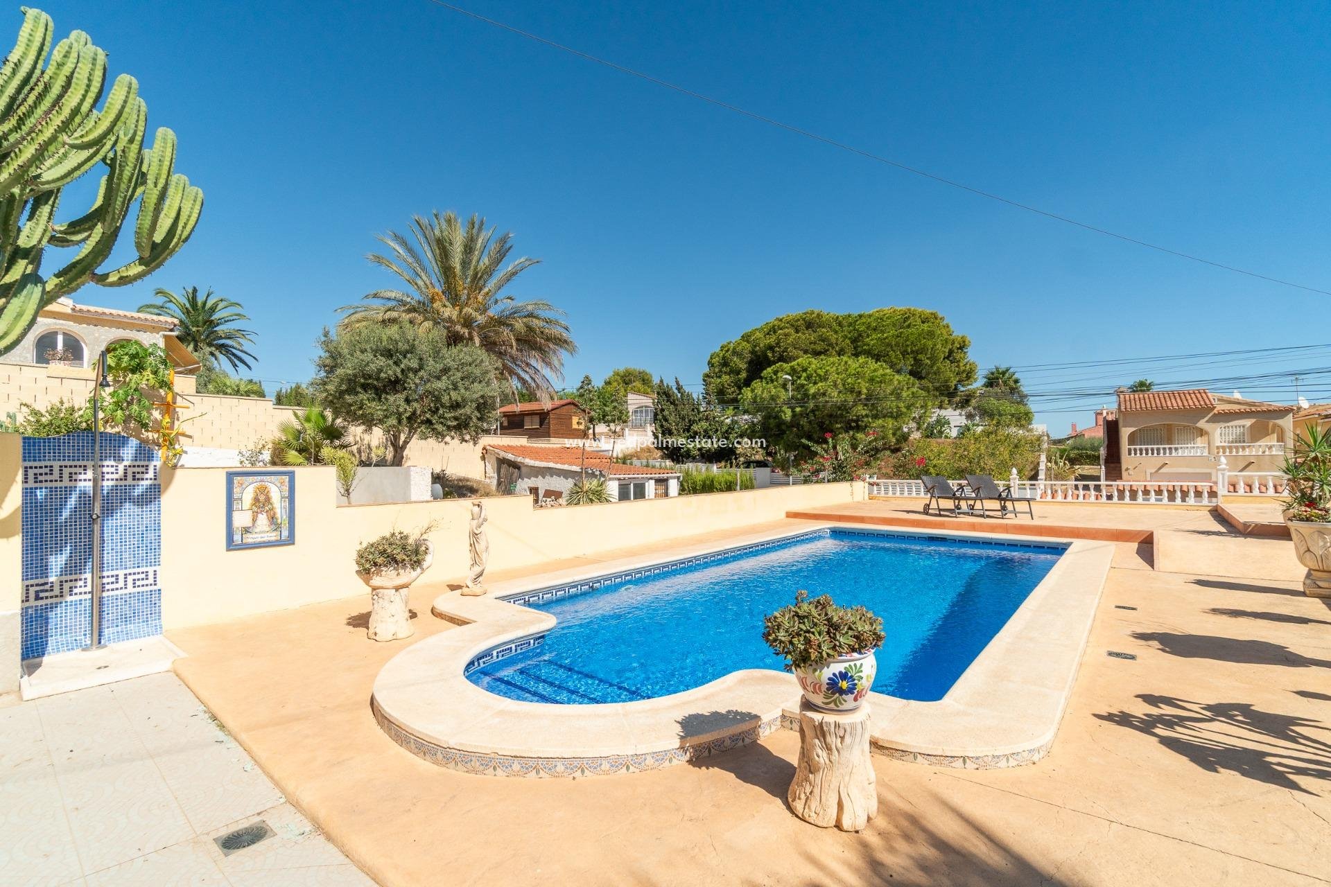 Reventa - Villa -
Orihuela Costa - Los balcones