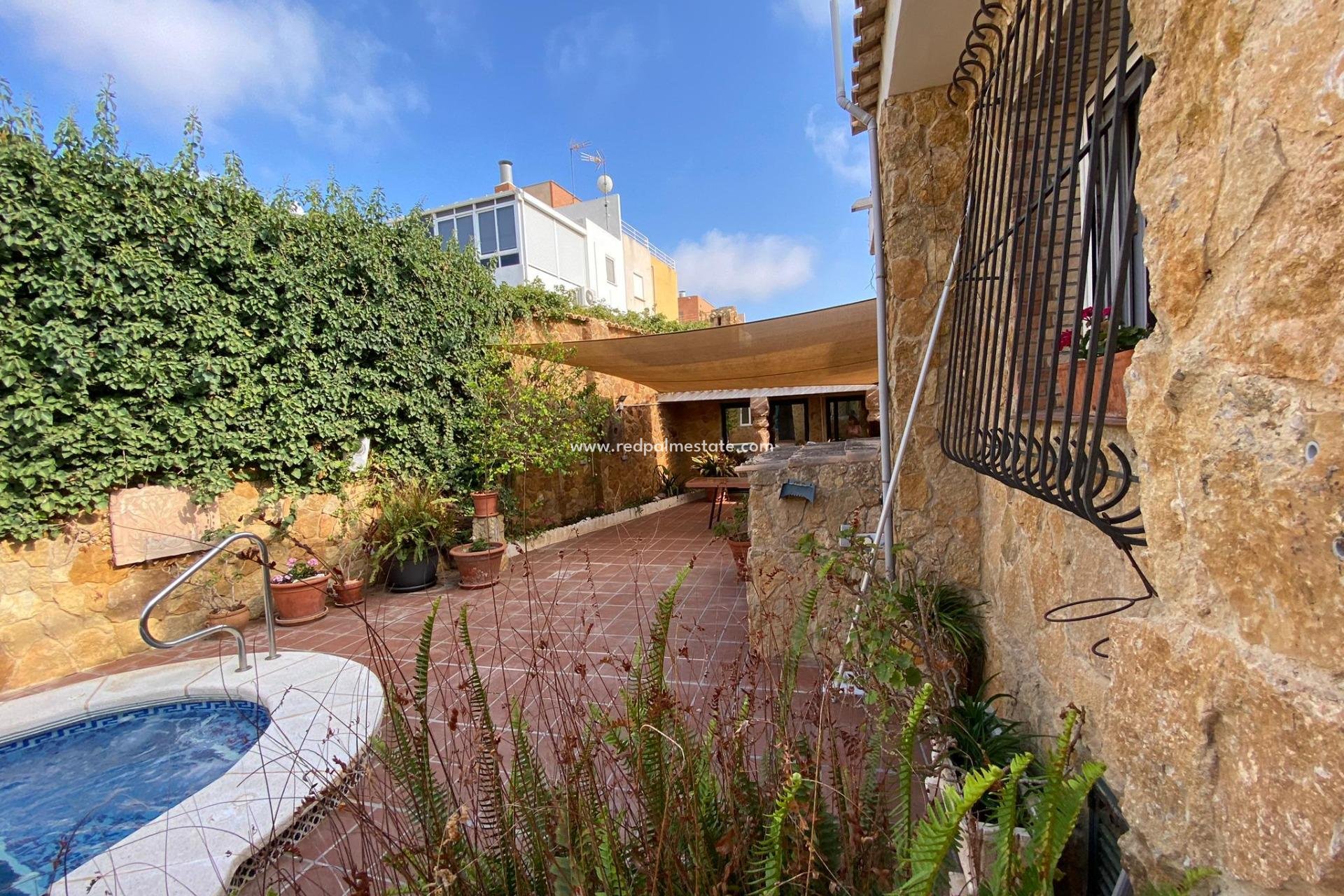 Reventa - Villa -
Orihuela Costa - Los Balcones