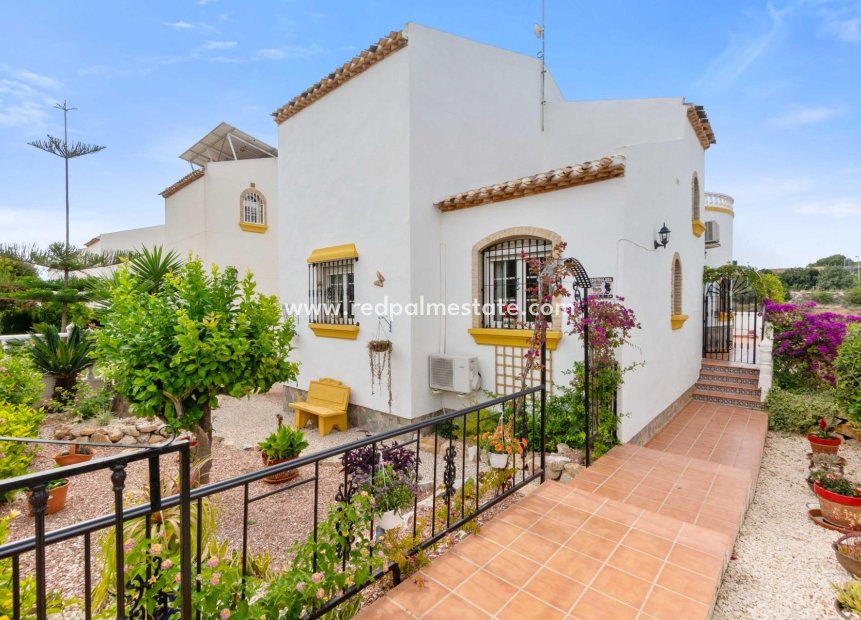 Reventa - Villa -
Orihuela Costa - Los Dolses