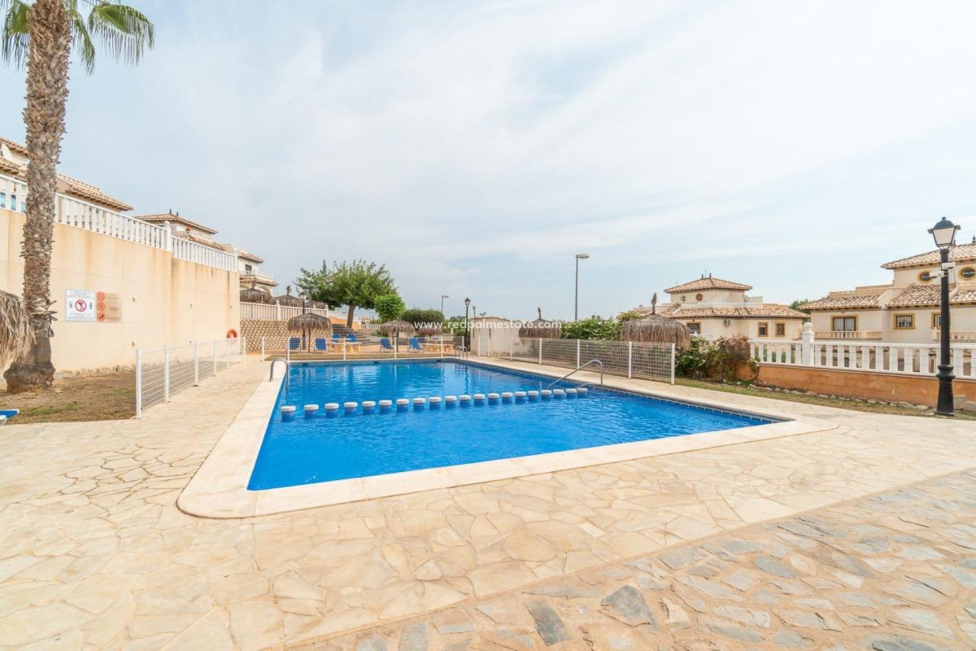 Reventa - Villa -
Orihuela Costa - Los Dolses