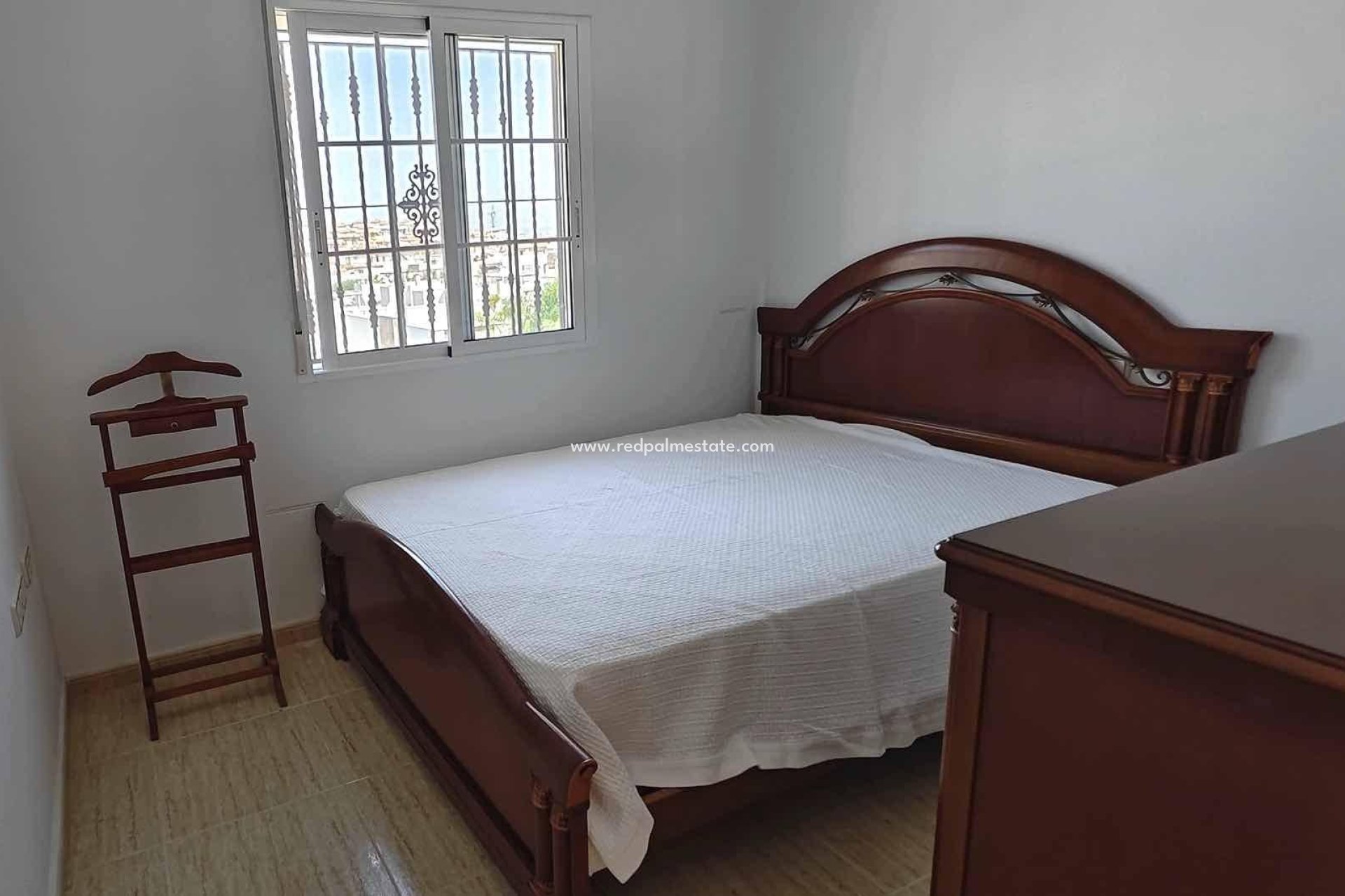 Reventa - Villa -
Orihuela Costa - Los Dolses