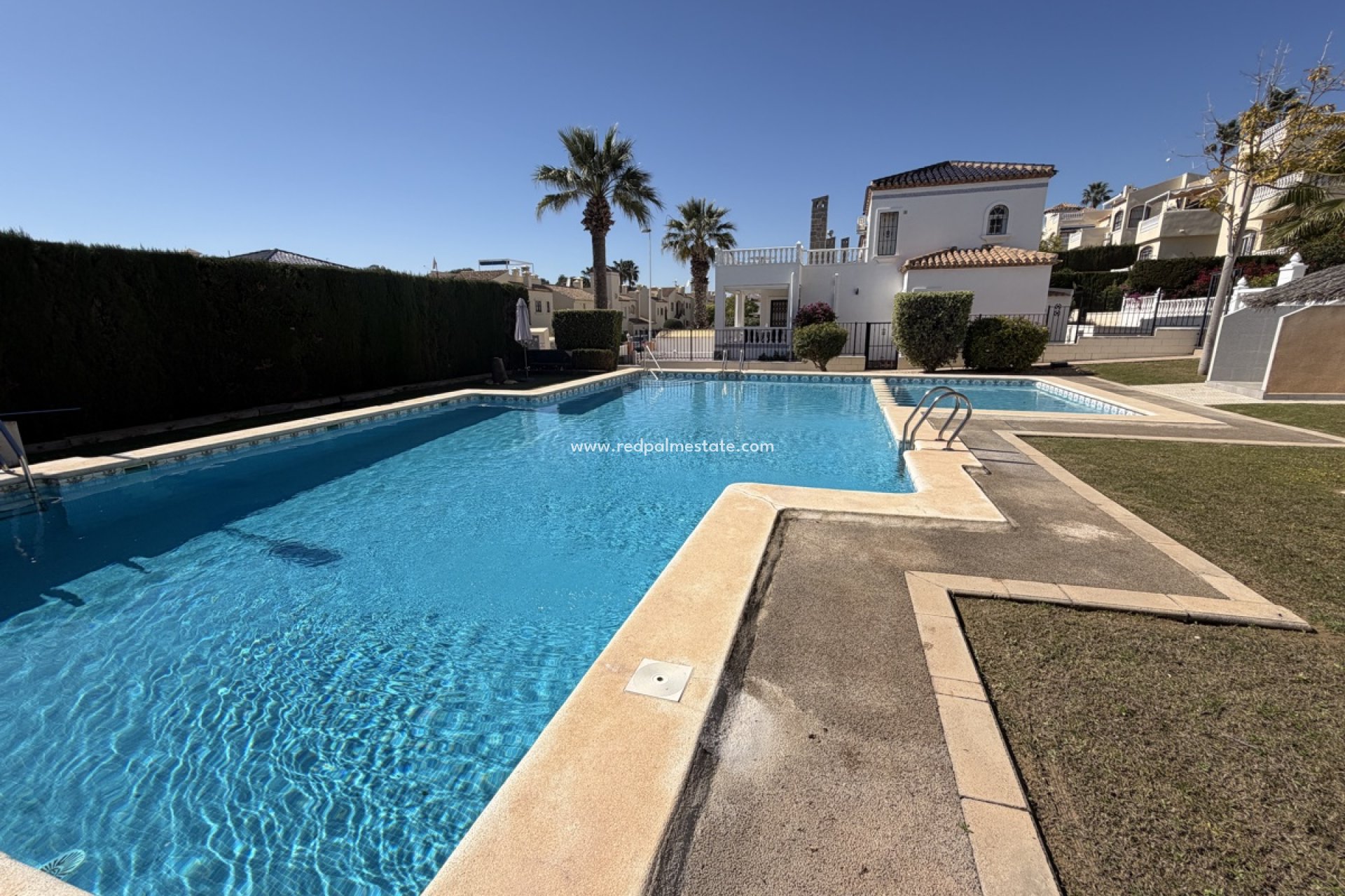 Reventa - Villa -
Orihuela Costa - Los Dolses