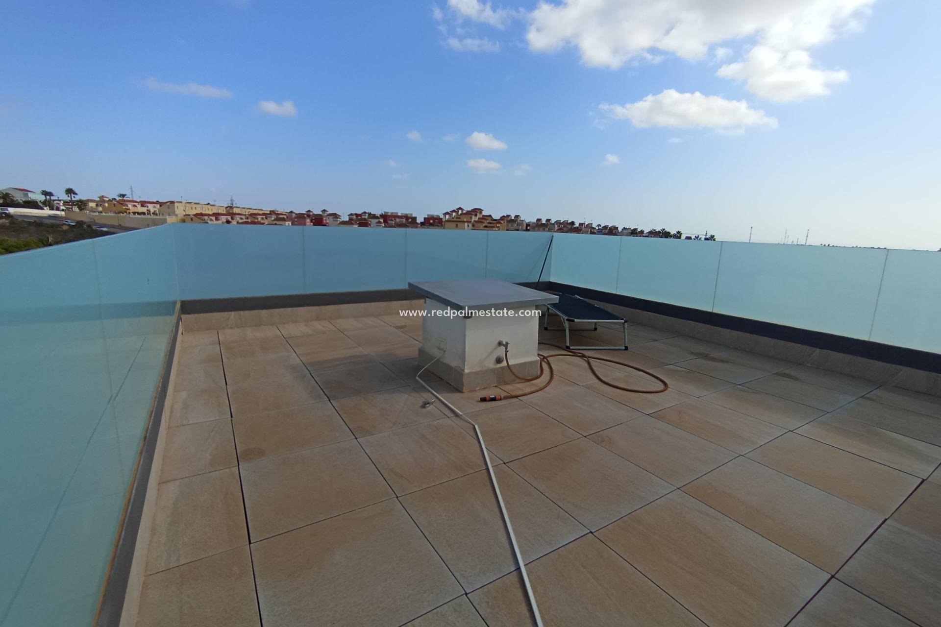 Reventa - Villa -
Orihuela Costa - Orihuela Ciudad