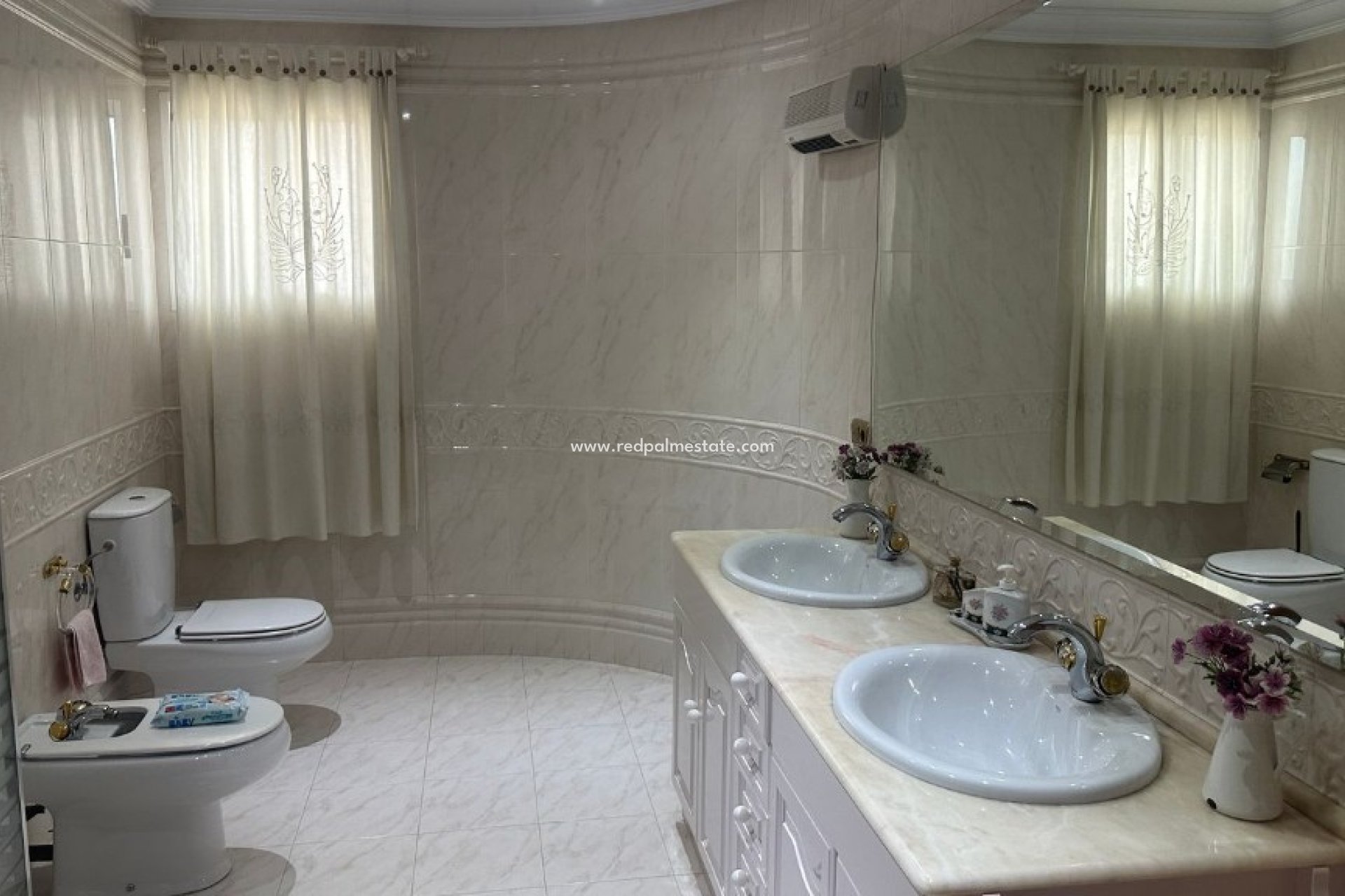 Reventa - Villa -
Orihuela Costa - Orihuela