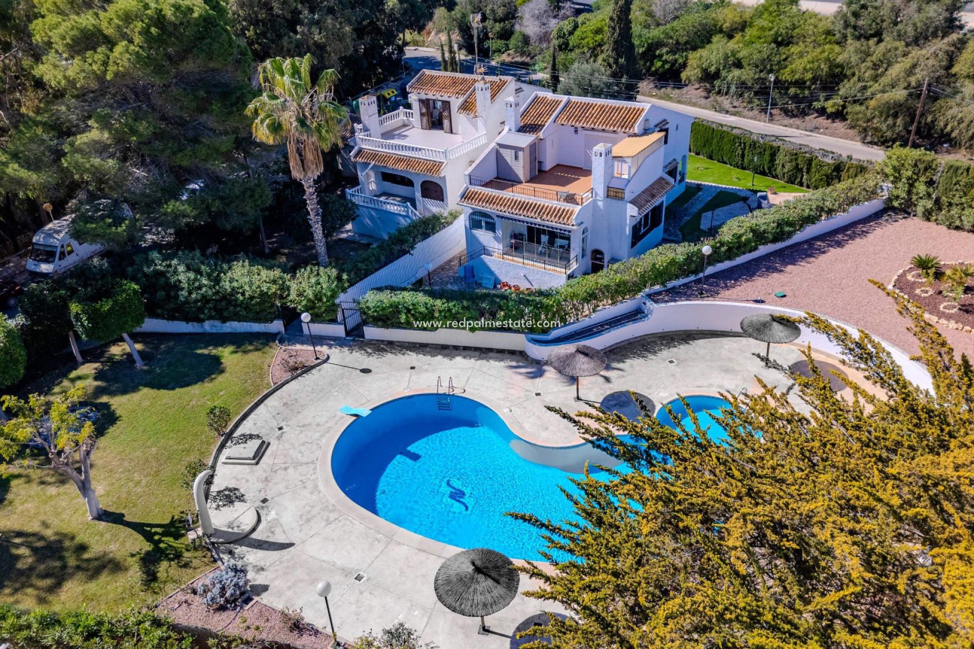 Reventa - Villa -
Orihuela Costa - Playa Flamenca