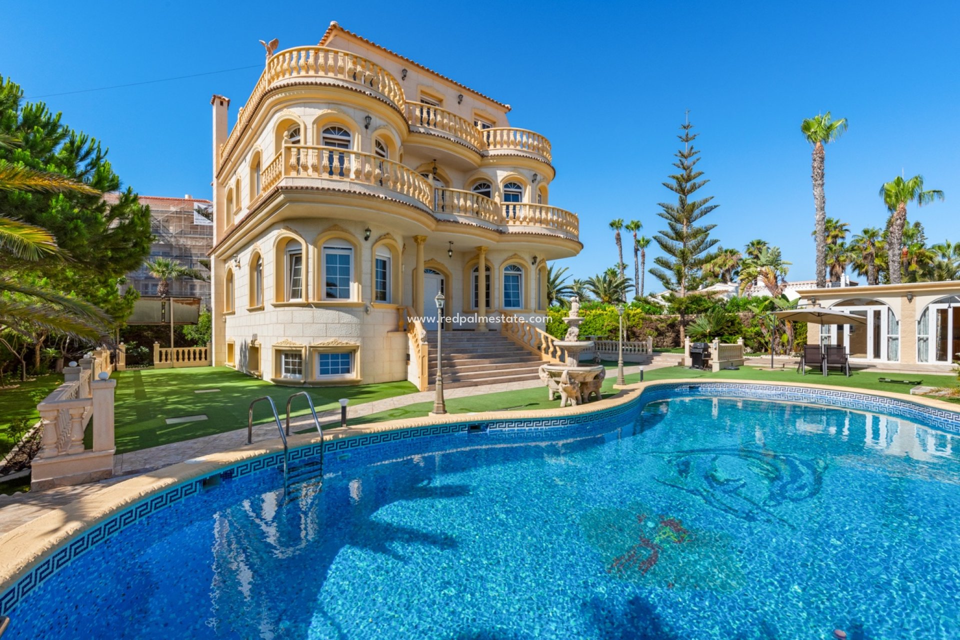 Reventa - Villa -
Orihuela Costa - Playa Flamenca