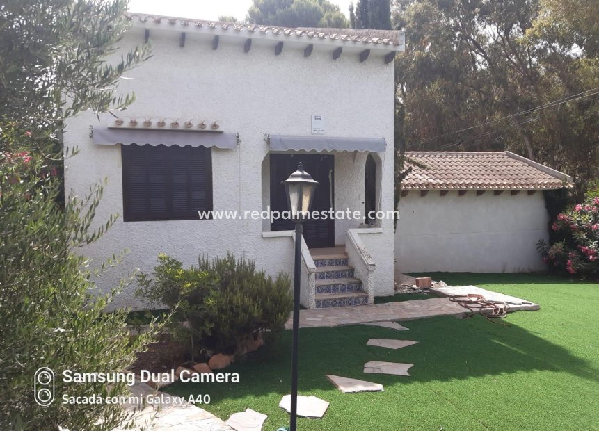 Reventa - Villa -
Orihuela Costa - Playa Flamenca