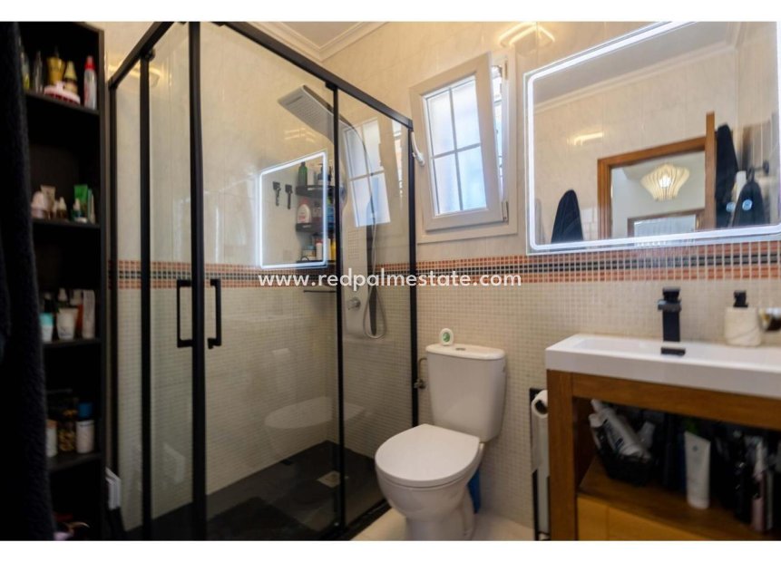 Reventa - Villa -
Orihuela Costa - Playa Flamenca