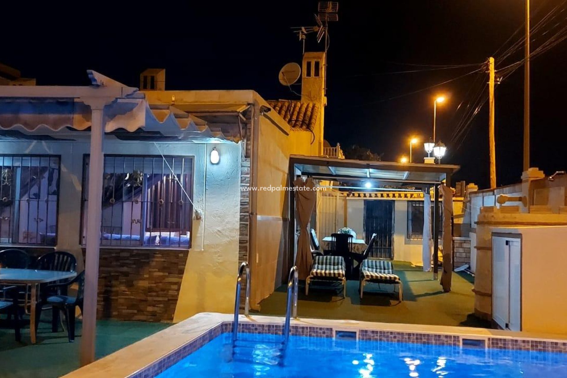 Reventa - Villa -
Orihuela Costa - Playa Flamenca