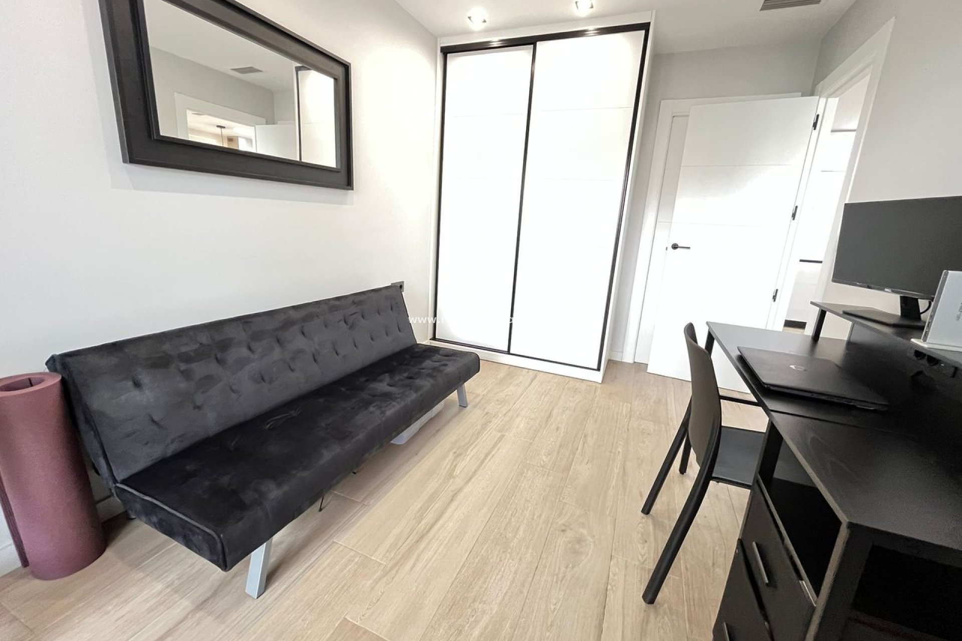 Reventa - Villa -
Orihuela Costa - Playa Flamenca