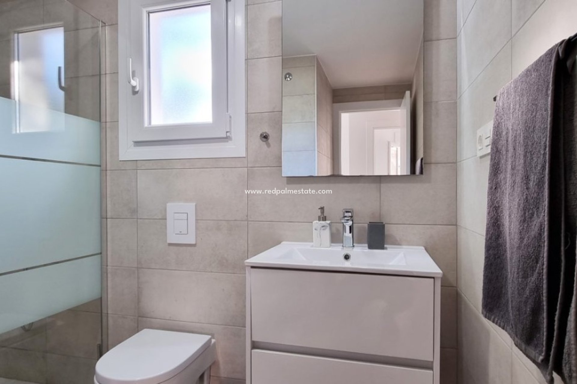 Reventa - Villa -
Orihuela Costa - Playa Flamenca