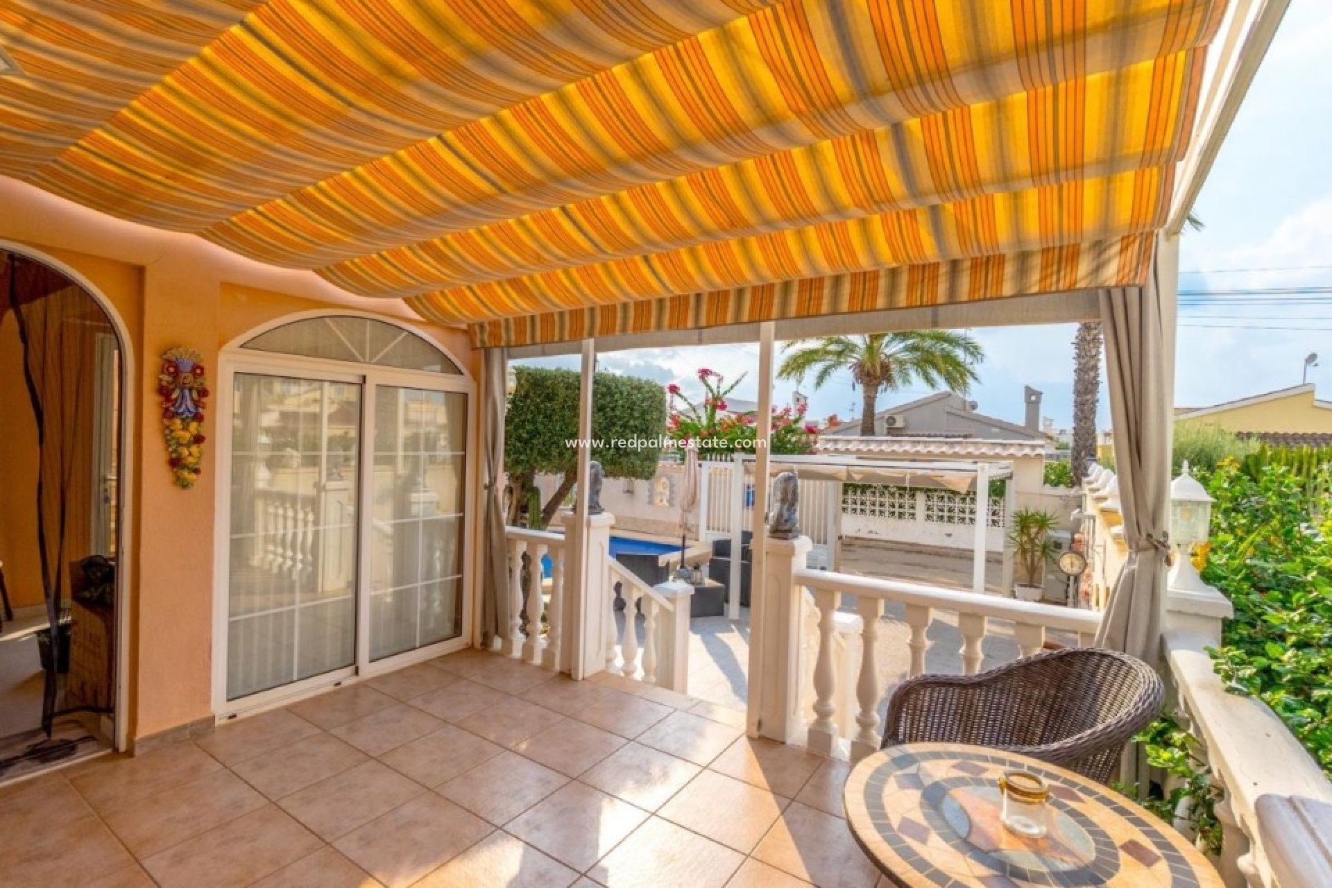 Reventa - Villa -
Orihuela Costa - Playa Flamenca