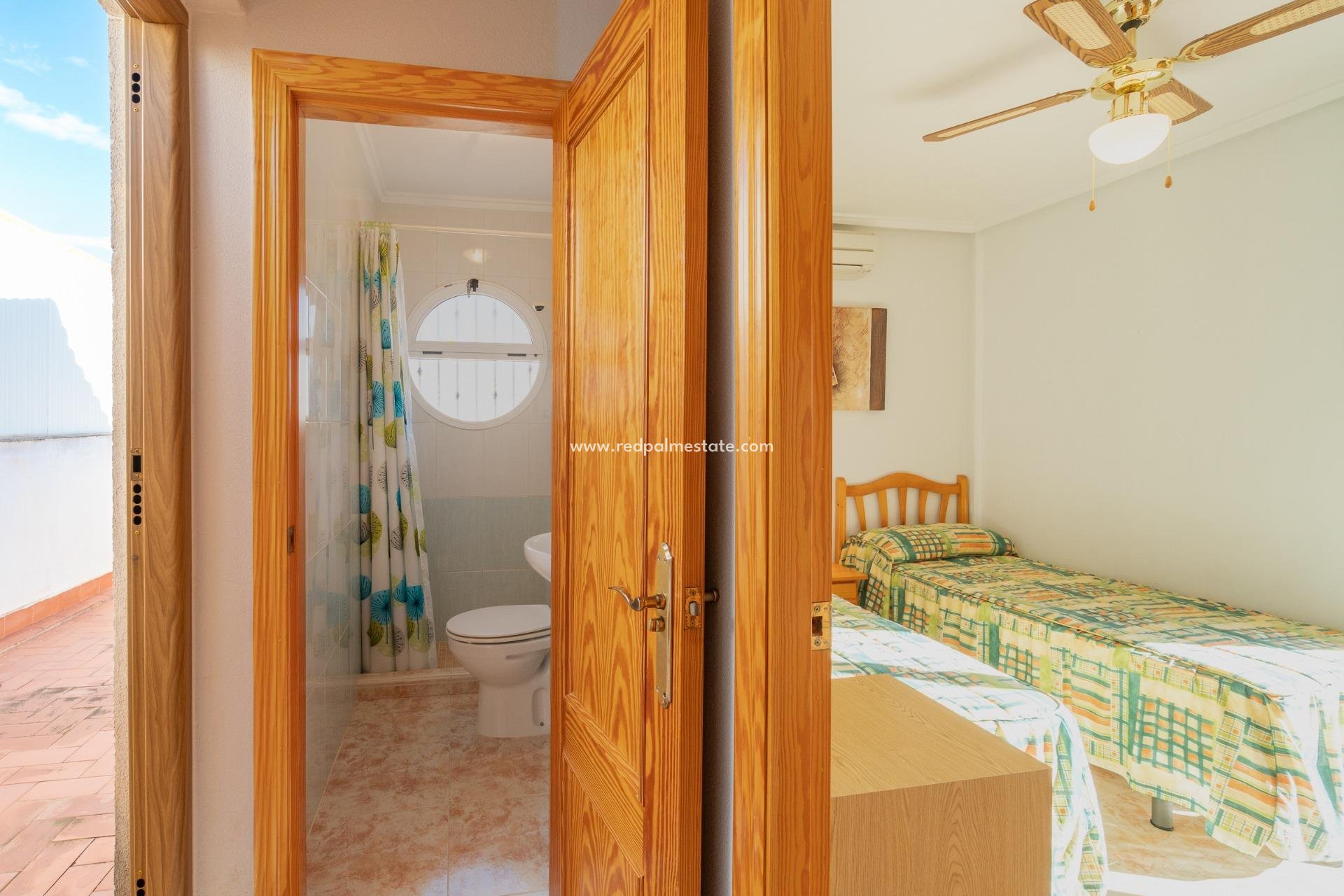 Reventa - Villa -
Orihuela Costa - Playa Flamenca