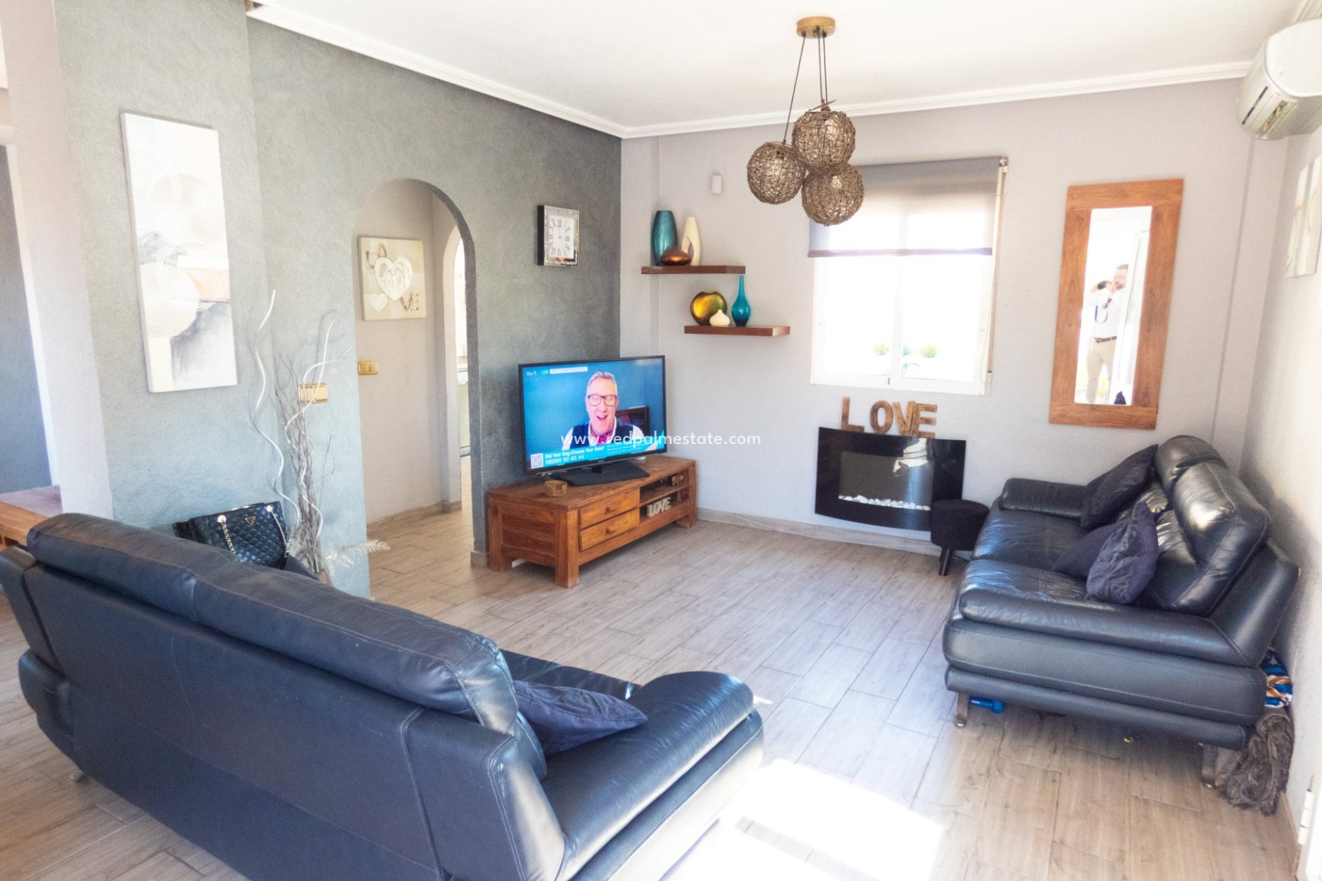 Reventa - Villa -
Orihuela Costa - Playa Flamenca