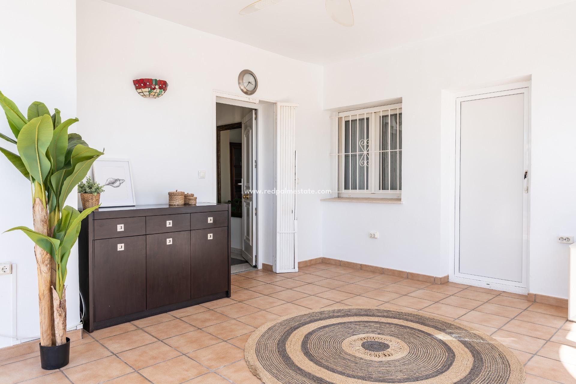 Reventa - Villa -
Orihuela Costa - Playa Flamenca