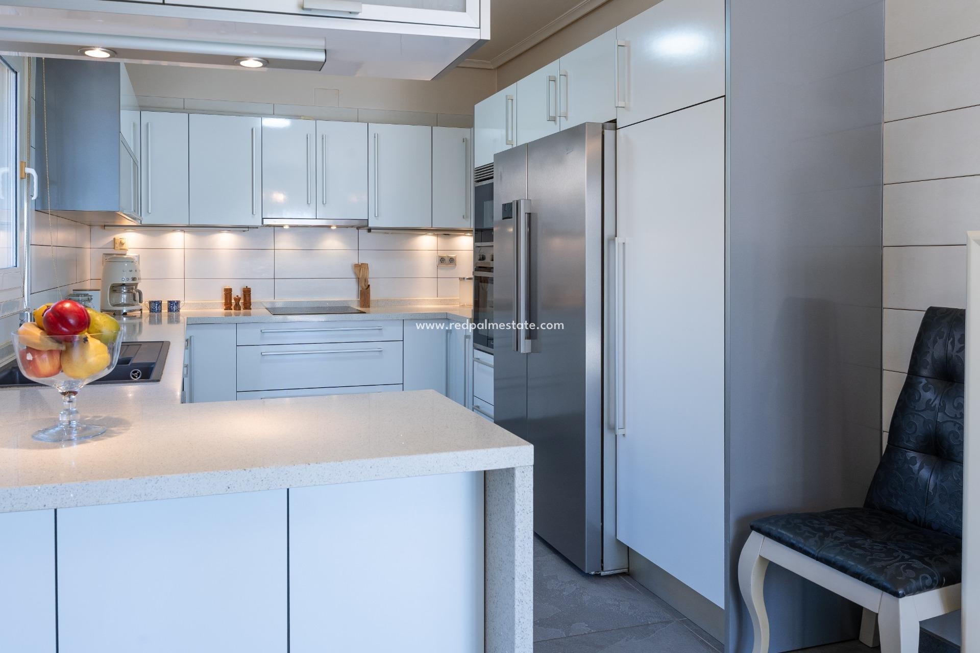 Reventa - Villa -
Orihuela Costa - Playa Flamenca