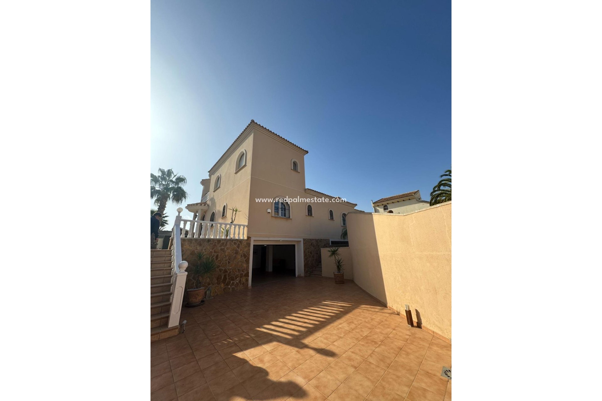 Reventa - Villa -
Orihuela Costa - Playa Flamenca