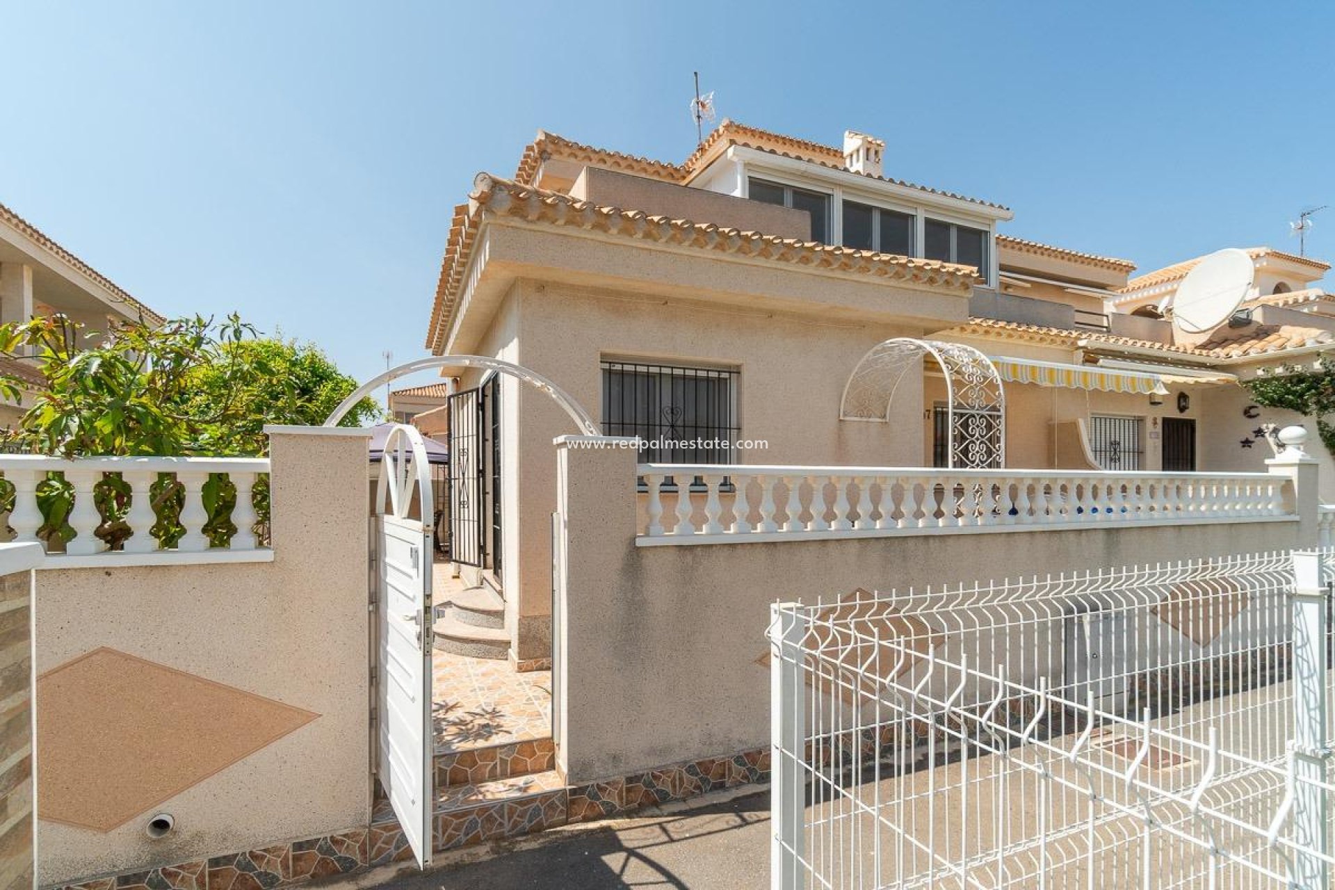 Reventa - Villa -
Orihuela Costa - Playa Flamenca