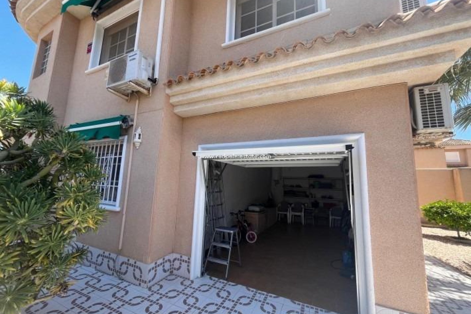 Reventa - Villa -
Orihuela Costa - Punta prima