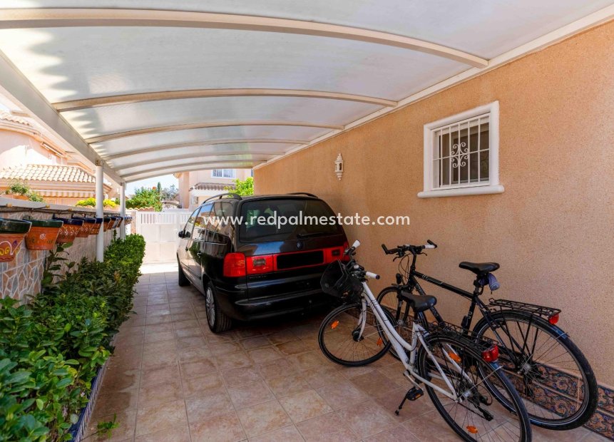 Reventa - Villa -
Orihuela Costa - Punta prima