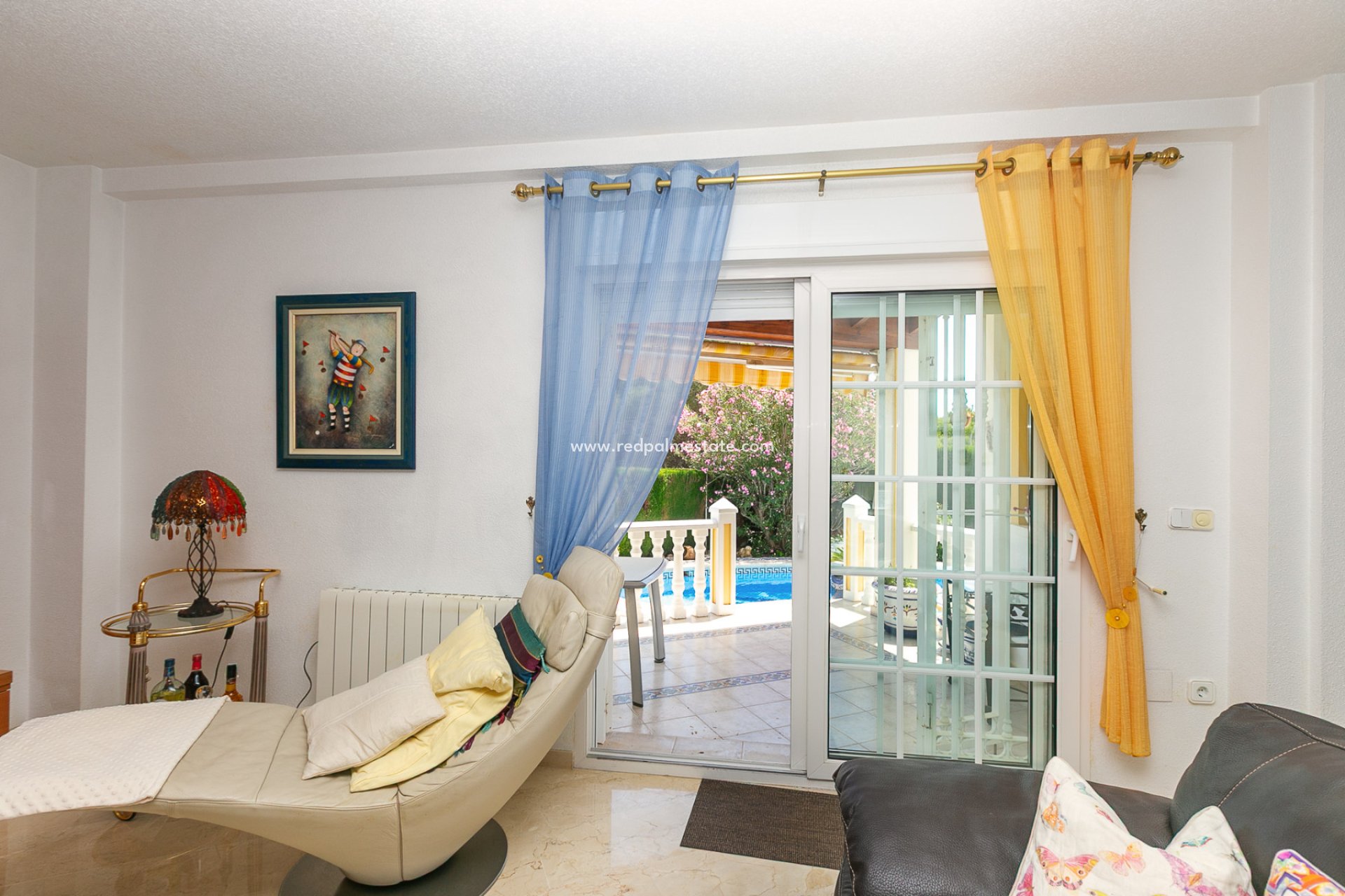 Reventa - Villa -
Orihuela Costa - Rioja
