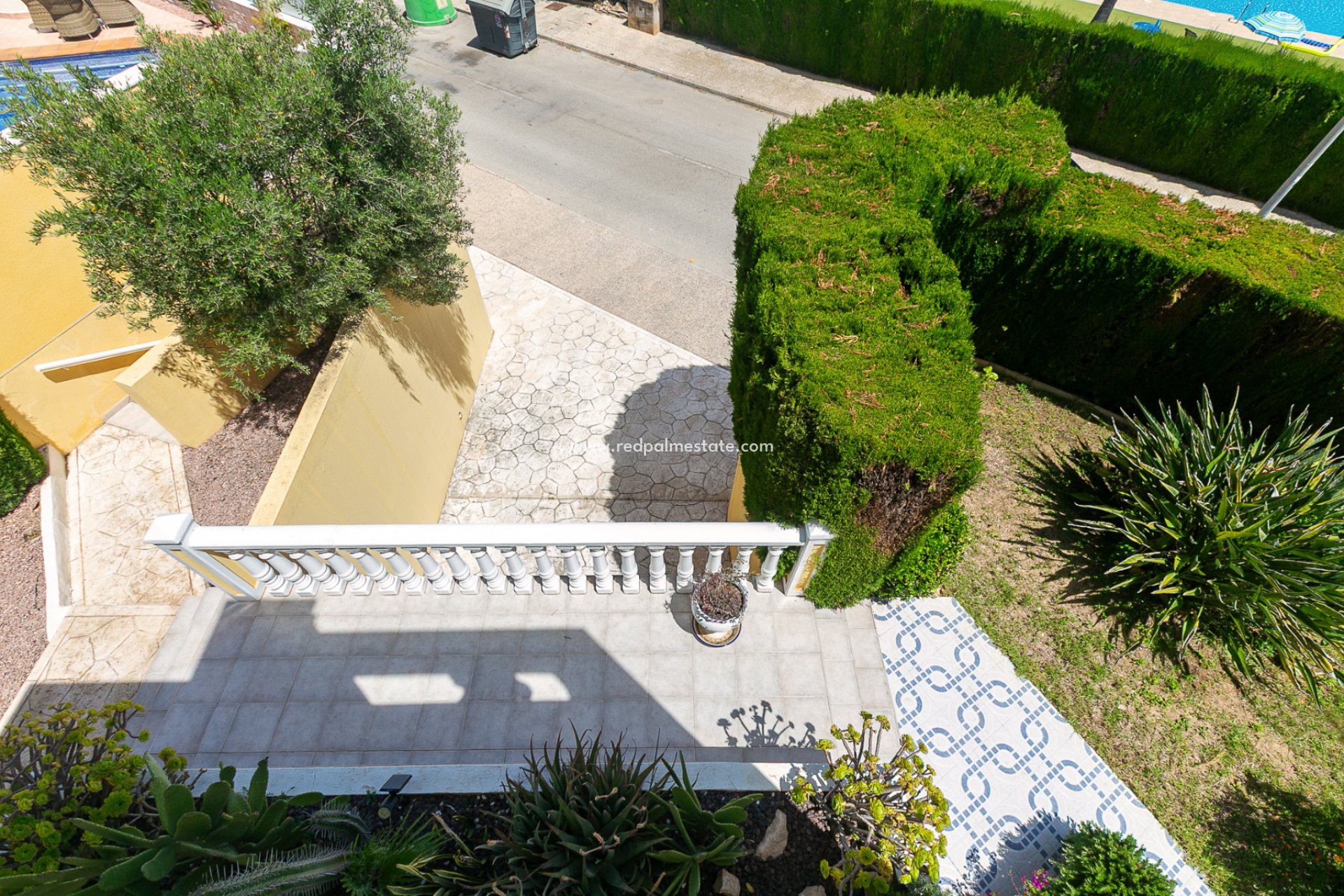 Reventa - Villa -
Orihuela Costa - Rioja