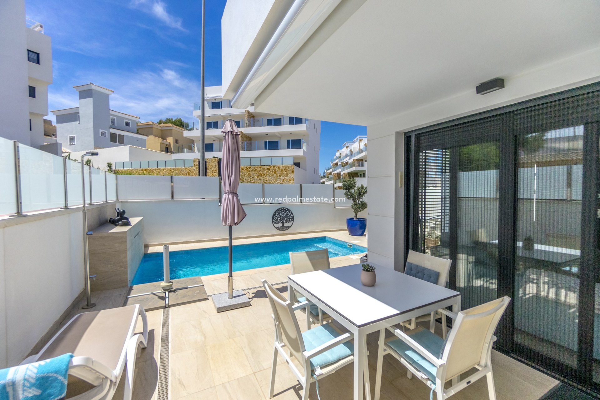 Reventa - Villa -
Orihuela Costa - Urbanización Blue Lagoon y T-2 Filipinas Oeste