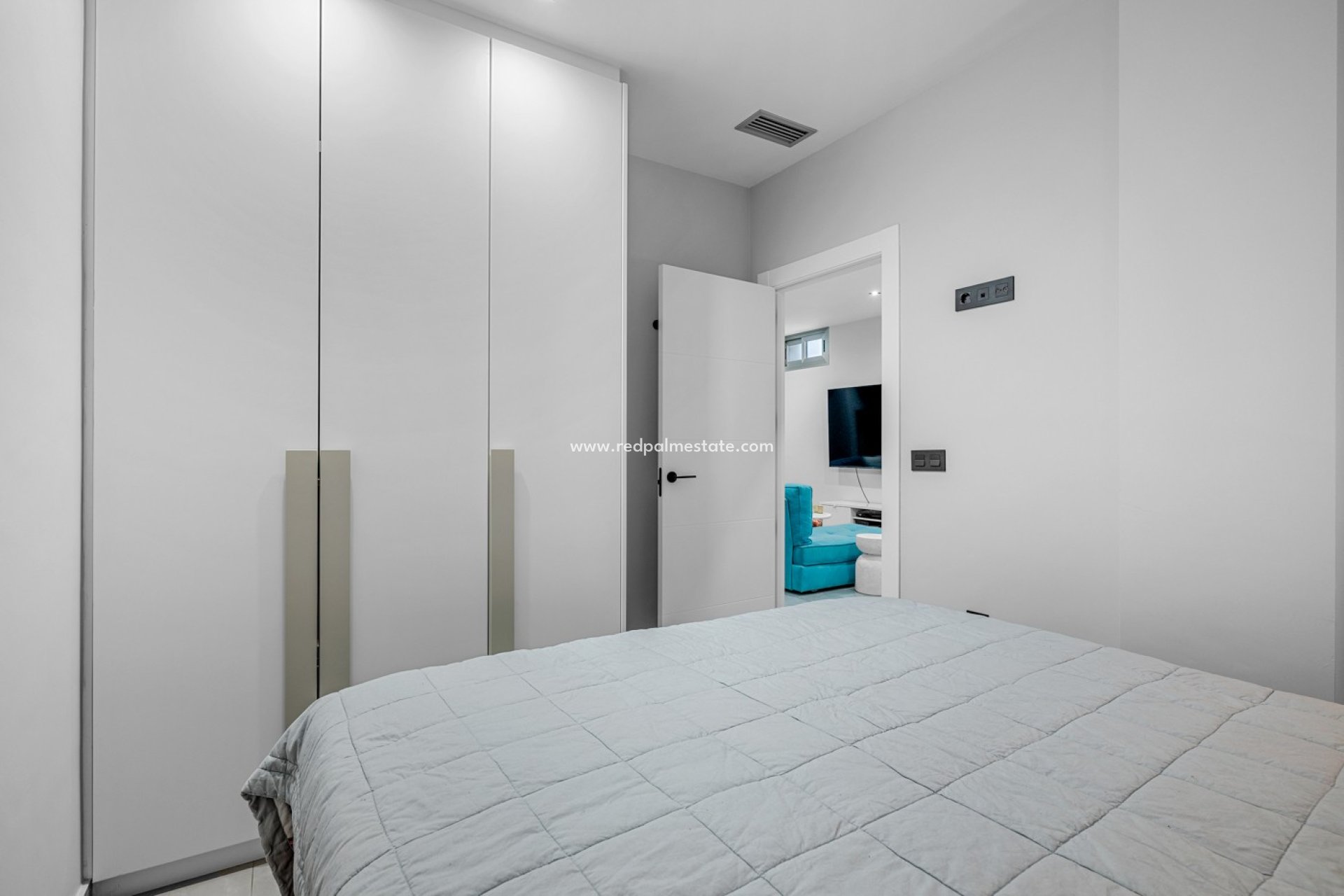 Reventa - Villa -
Orihuela Costa - Villamartín