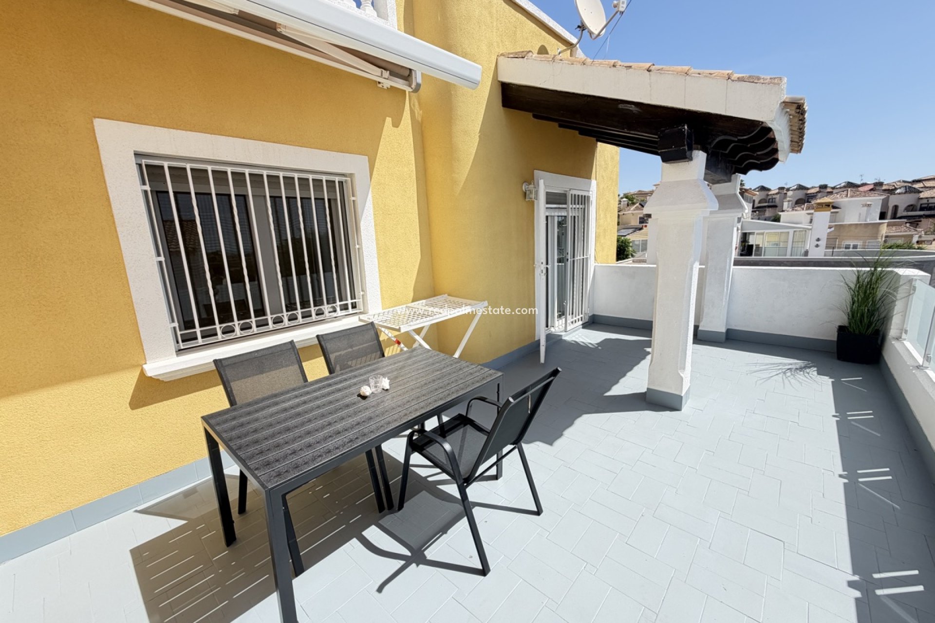Reventa - Villa -
Orihuela Costa - Villamartín