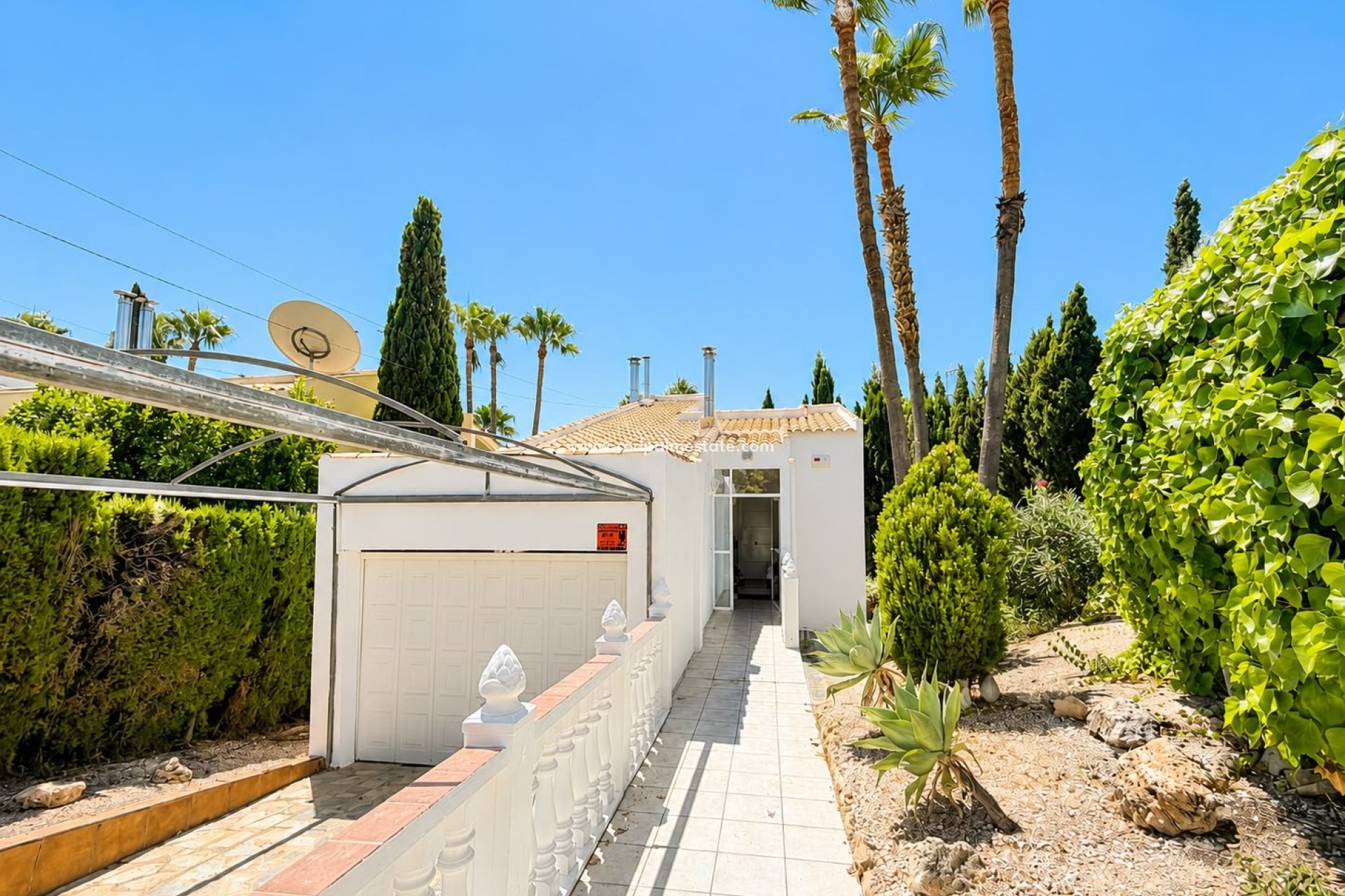 Reventa - Villa -
Orihuela Costa - Villamartín