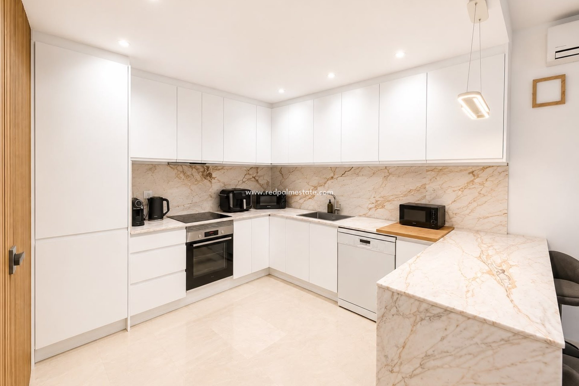 Reventa - Villa -
Orihuela Costa - Villamartín