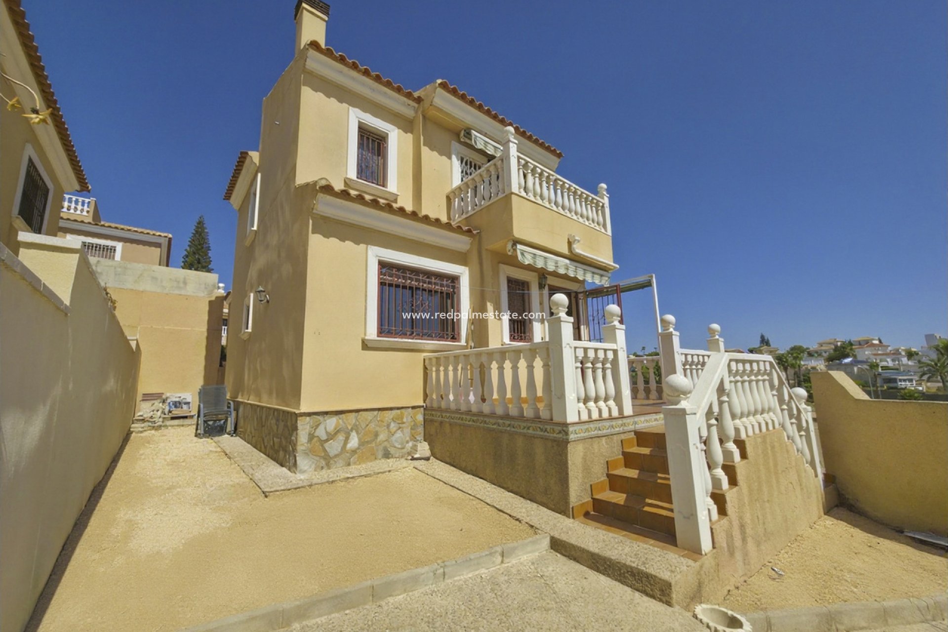 Reventa - Villa -
Orihuela Costa - Villamartín