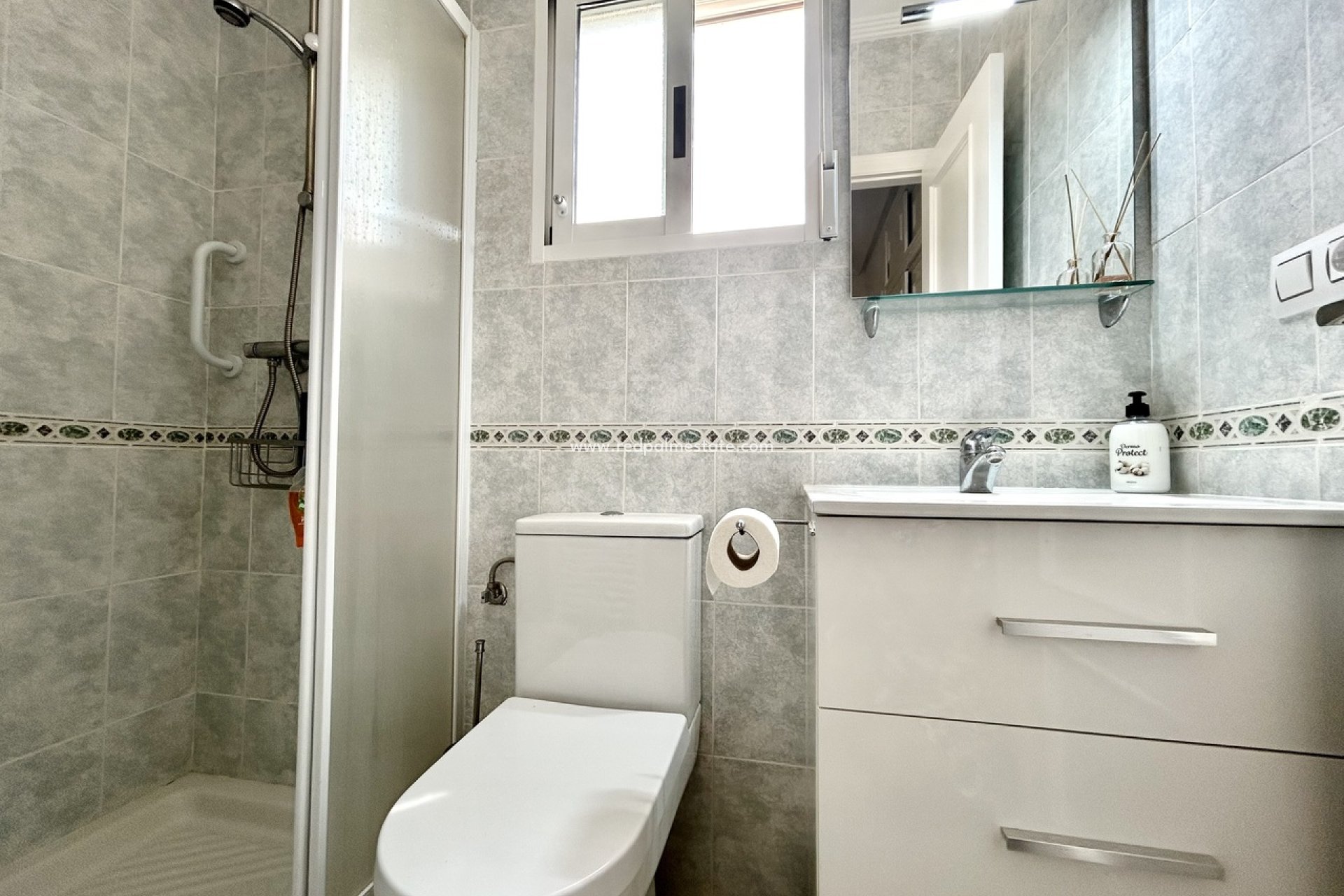 Reventa - Villa -
Orihuela Costa - Villamartín