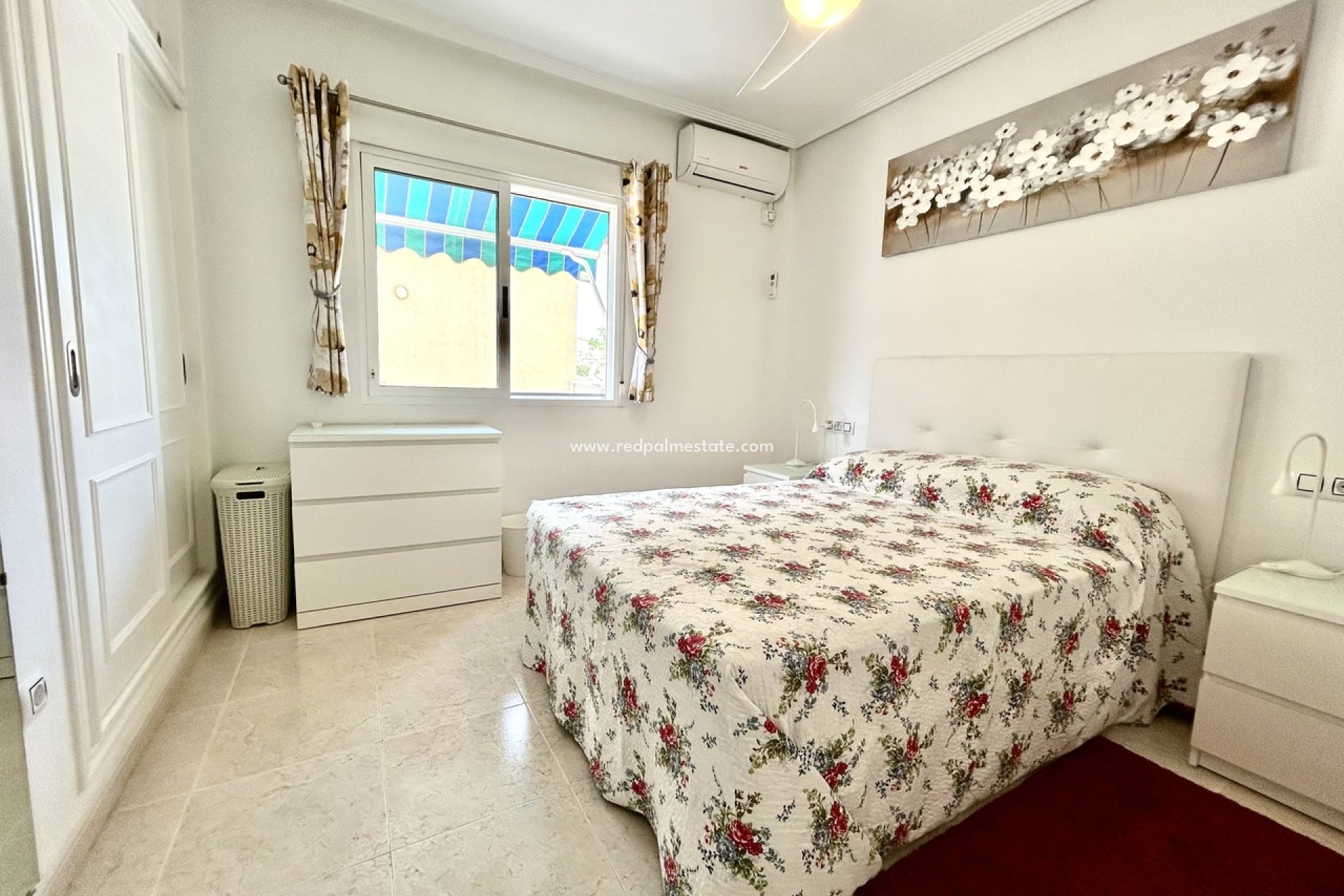 Reventa - Villa -
Orihuela Costa - Villamartín