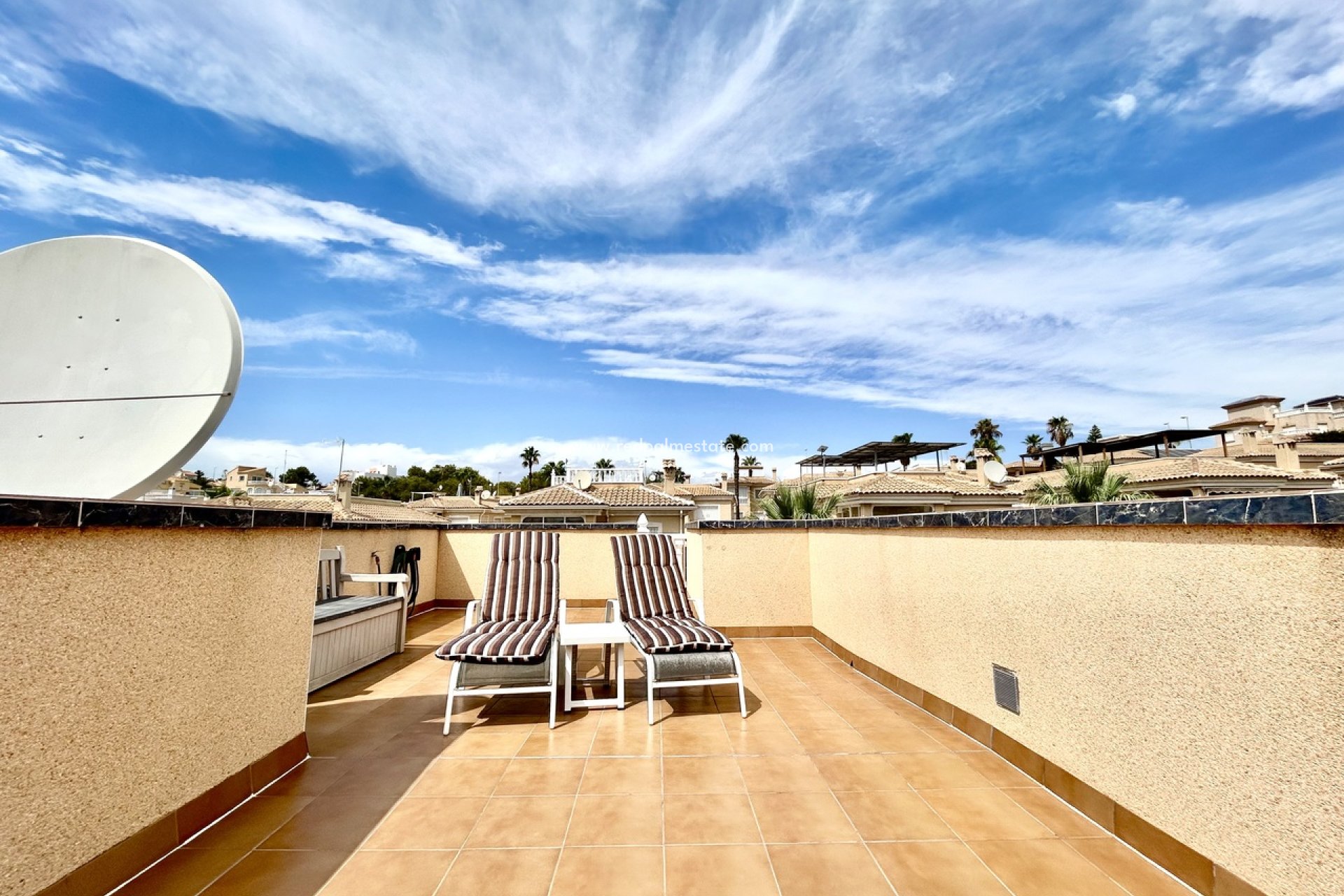 Reventa - Villa -
Orihuela Costa - Villamartín