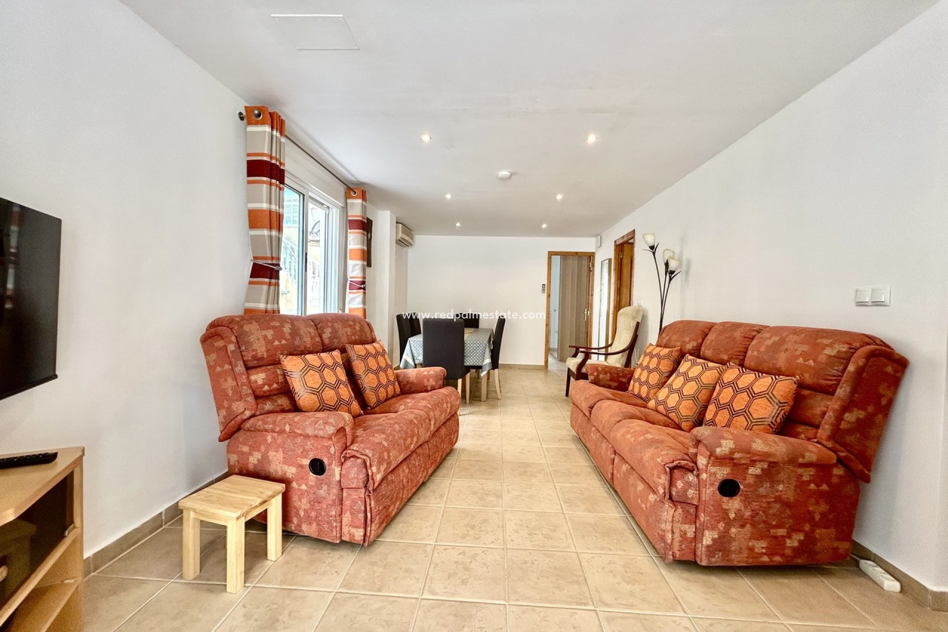 Reventa - Villa -
Orihuela Costa - Villamartín
