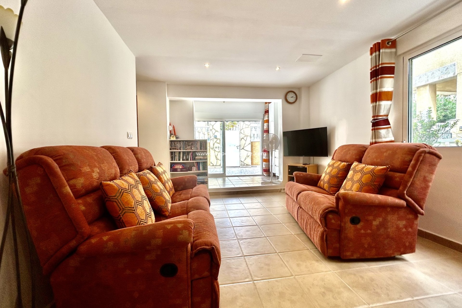 Reventa - Villa -
Orihuela Costa - Villamartín