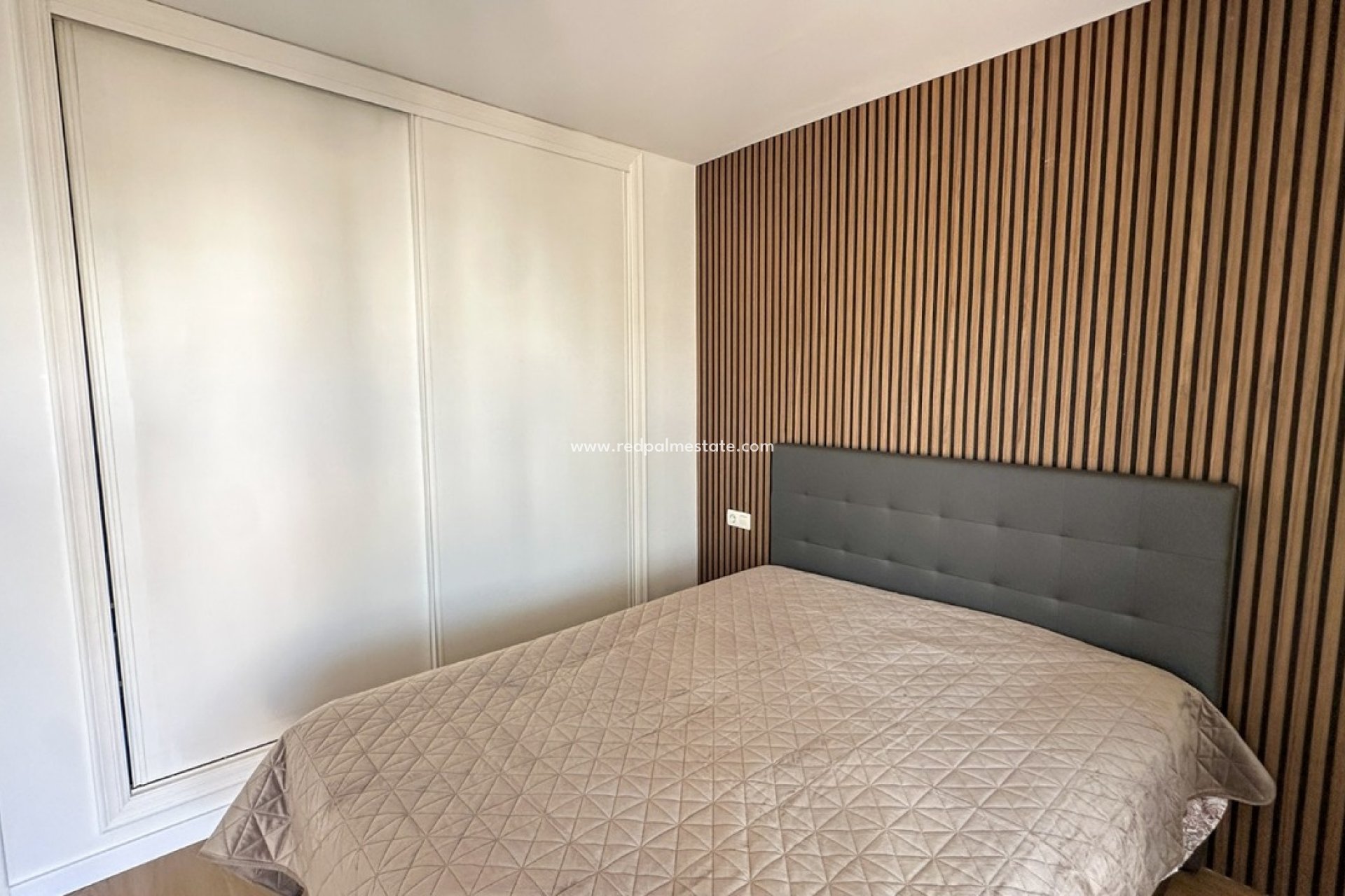 Reventa - Villa -
Orihuela Costa - Villamartín