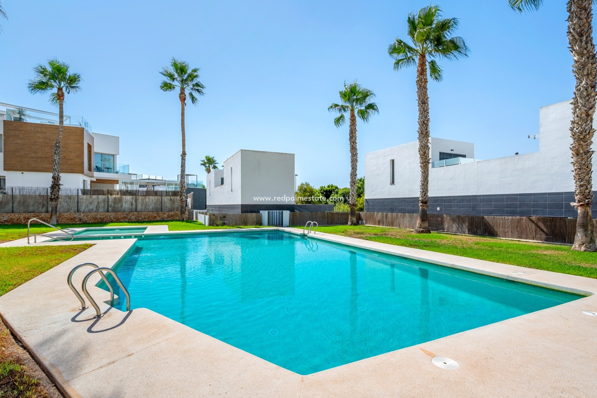 Reventa - Villa -
Orihuela Costa - Villamartín