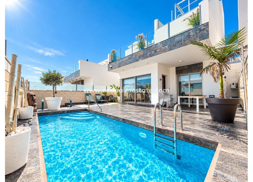 Reventa - Villa -
Orihuela Costa - Villamartín