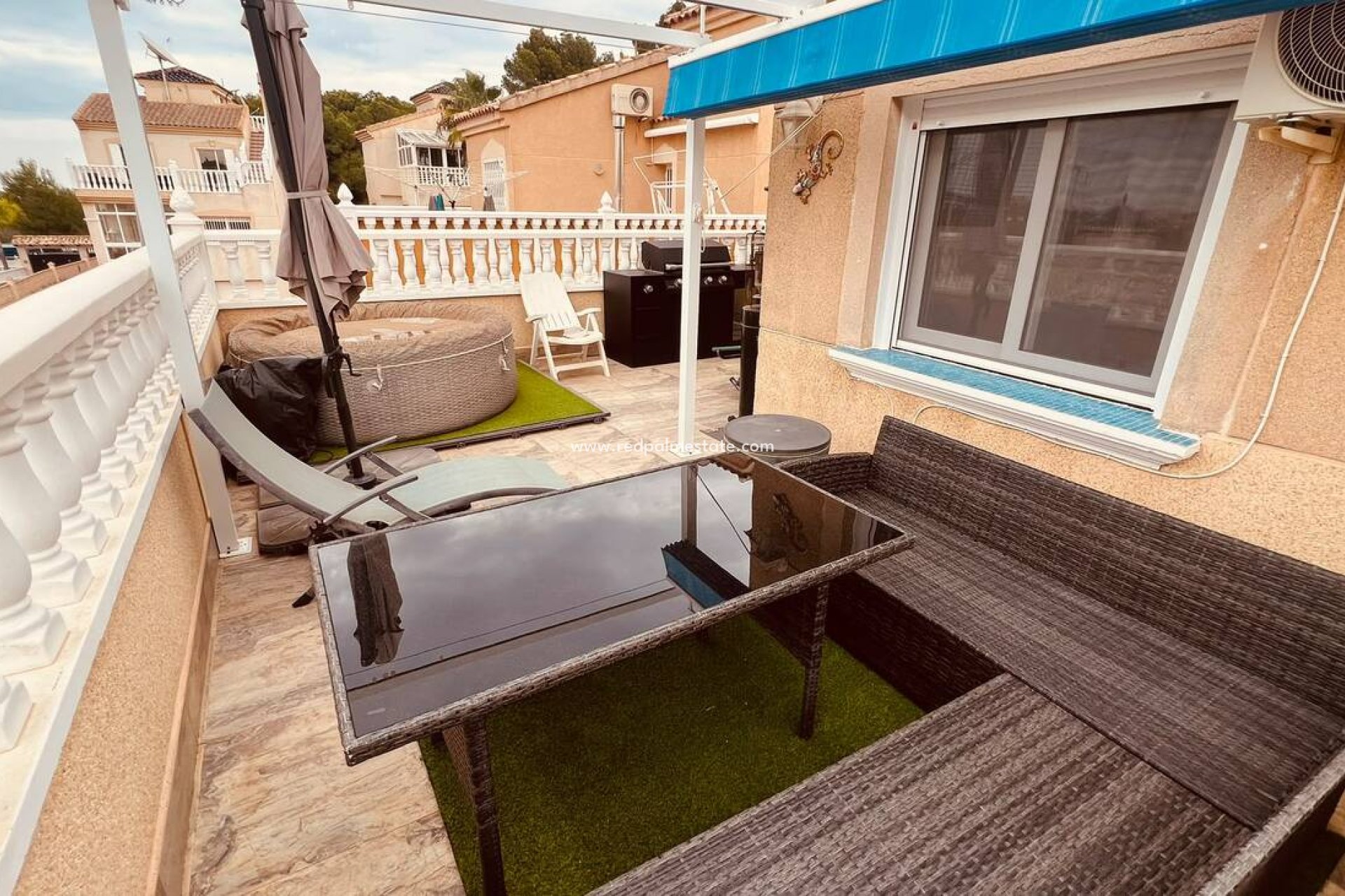Reventa - Villa -
Orihuela Costa - Villamartín