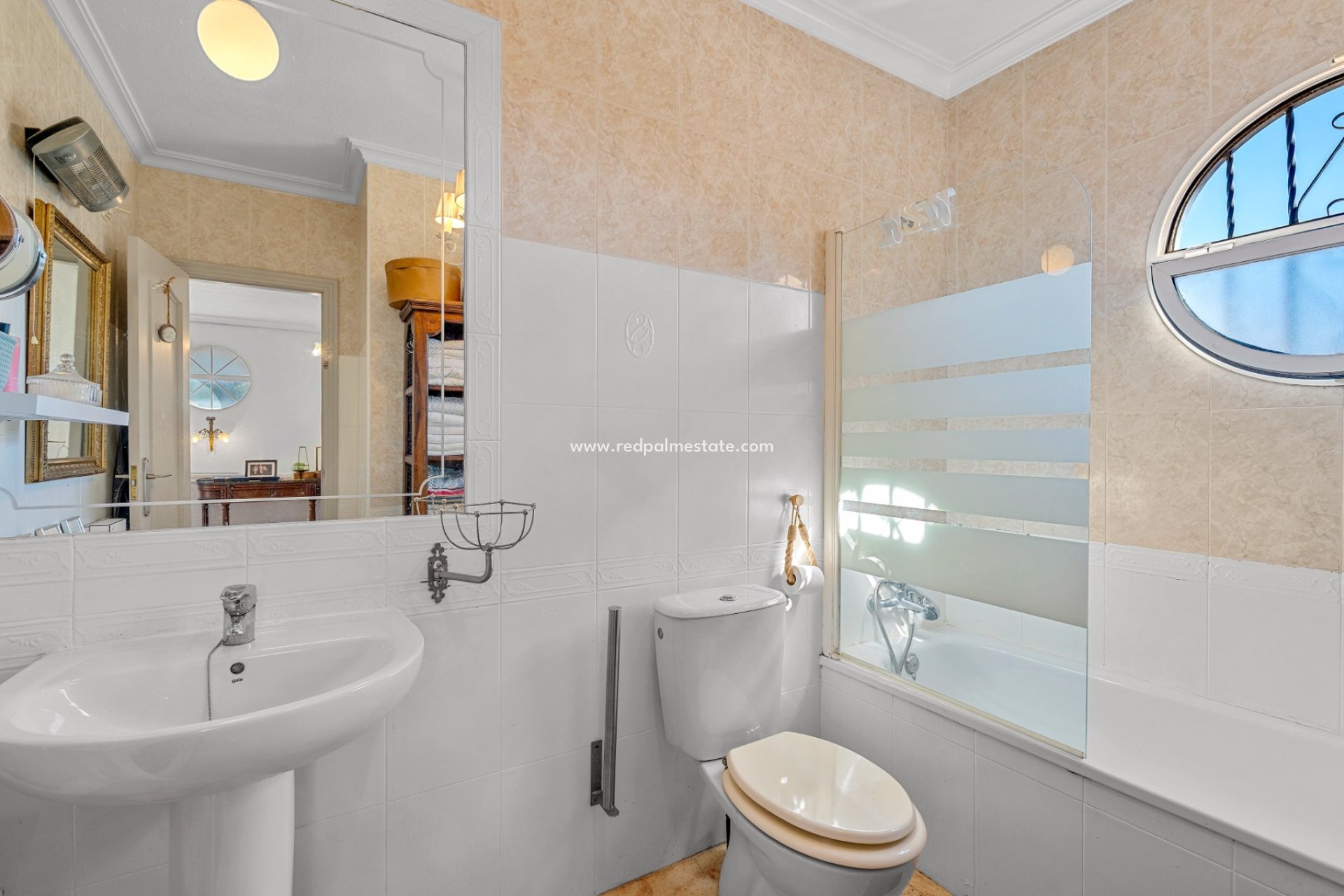 Reventa - Villa -
Orihuela Costa - Villamartín