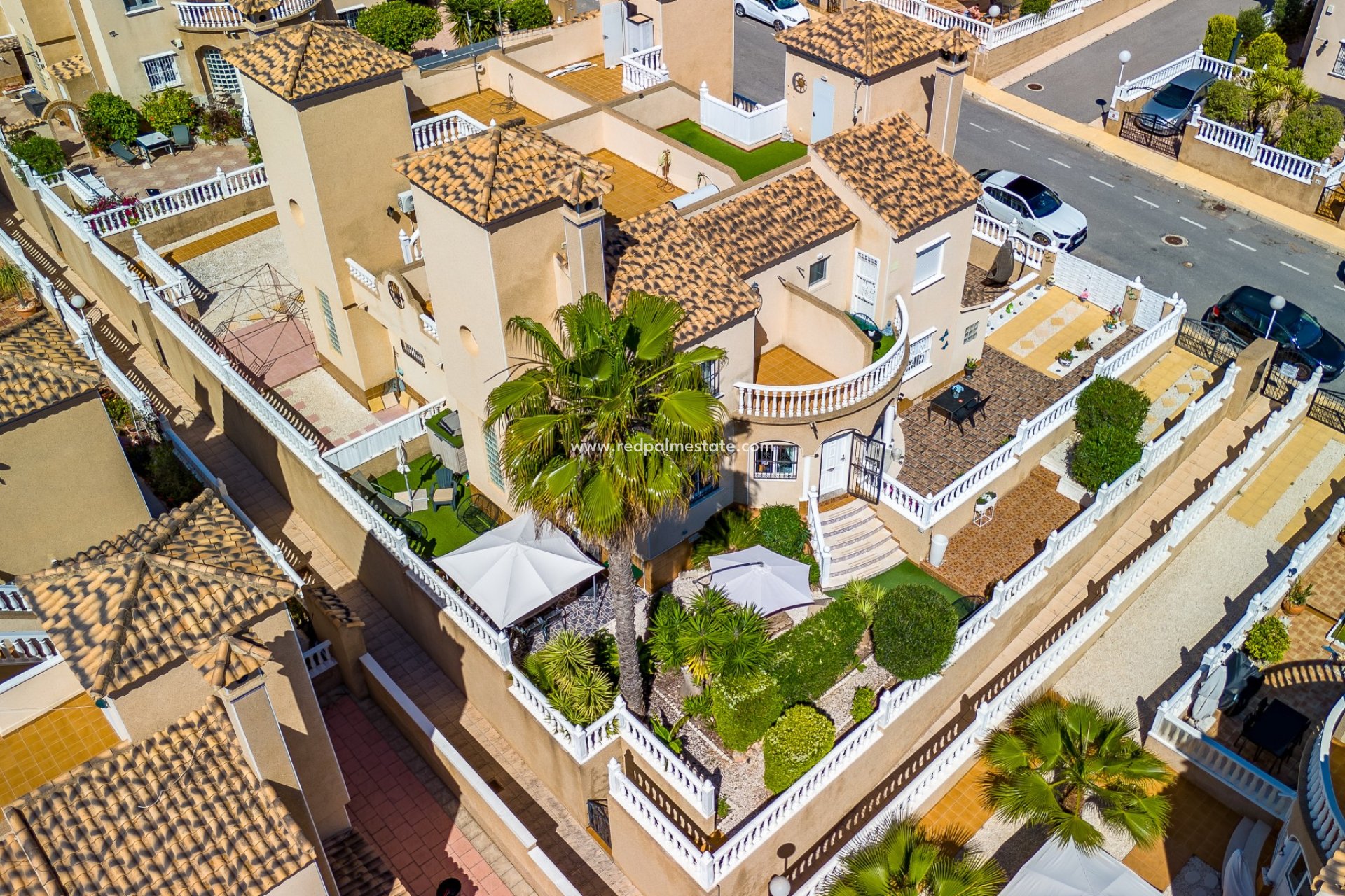 Reventa - Villa -
Orihuela Costa - Villamartín