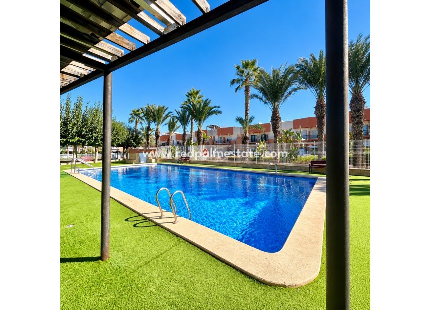 Reventa - Villa -
Orihuela Costa - Villamartín