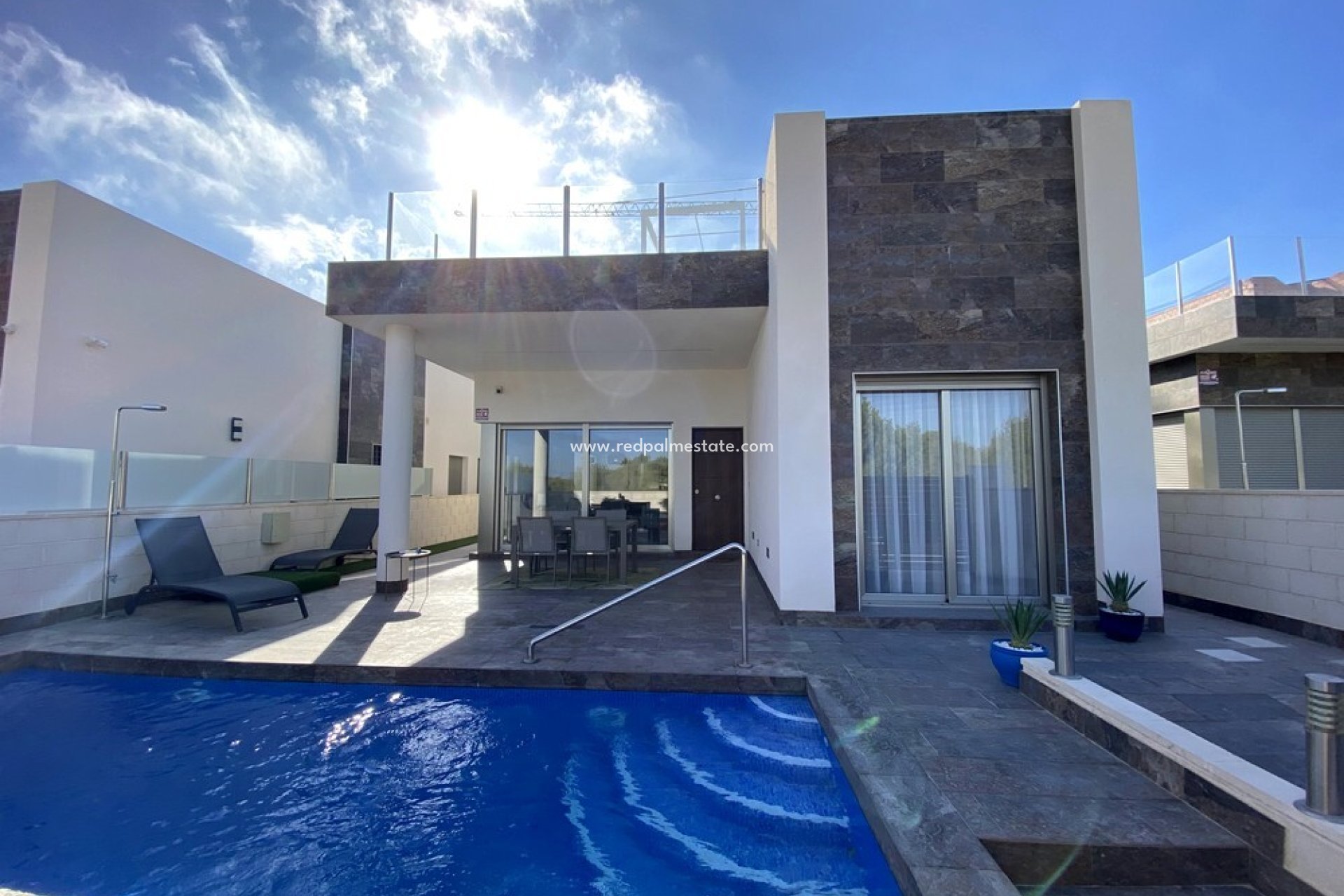 Reventa - Villa -
Orihuela Costa - Villamartín