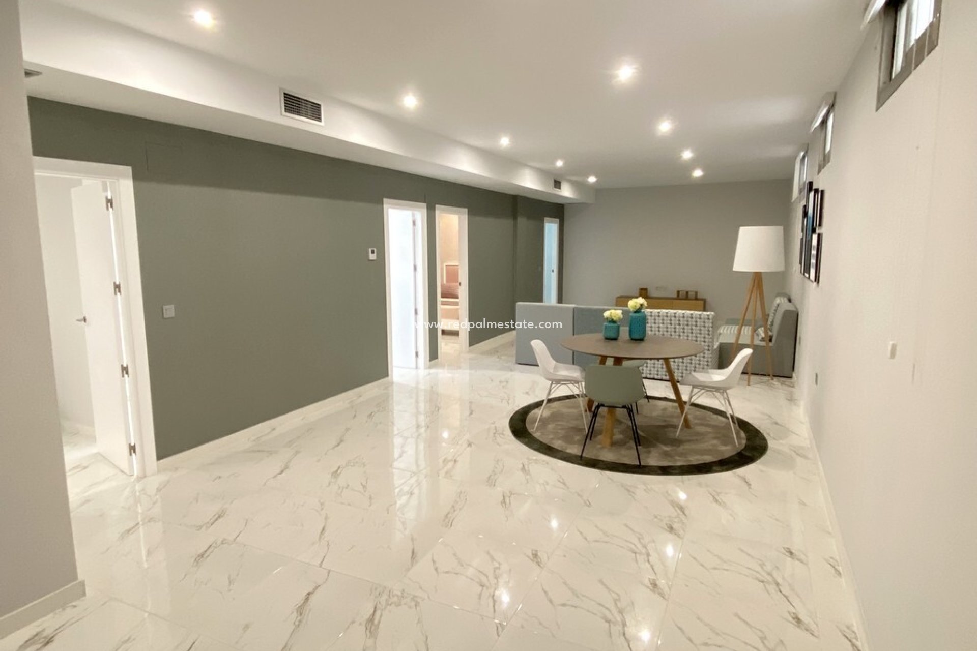 Reventa - Villa -
Orihuela Costa - Villamartín